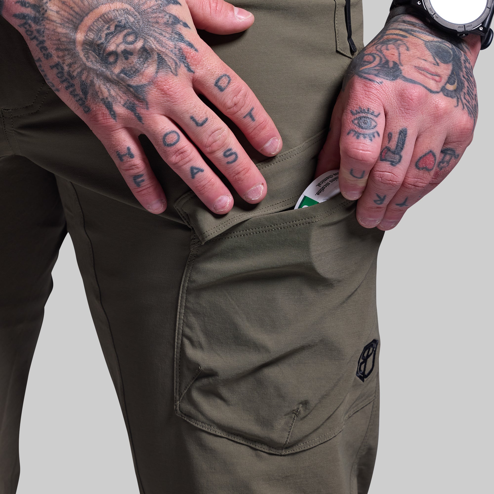 Men's Outdoor Tactical Pants - Durable OD Green Hiking & Work Pants for Camping, Hunting & Adventure Activities