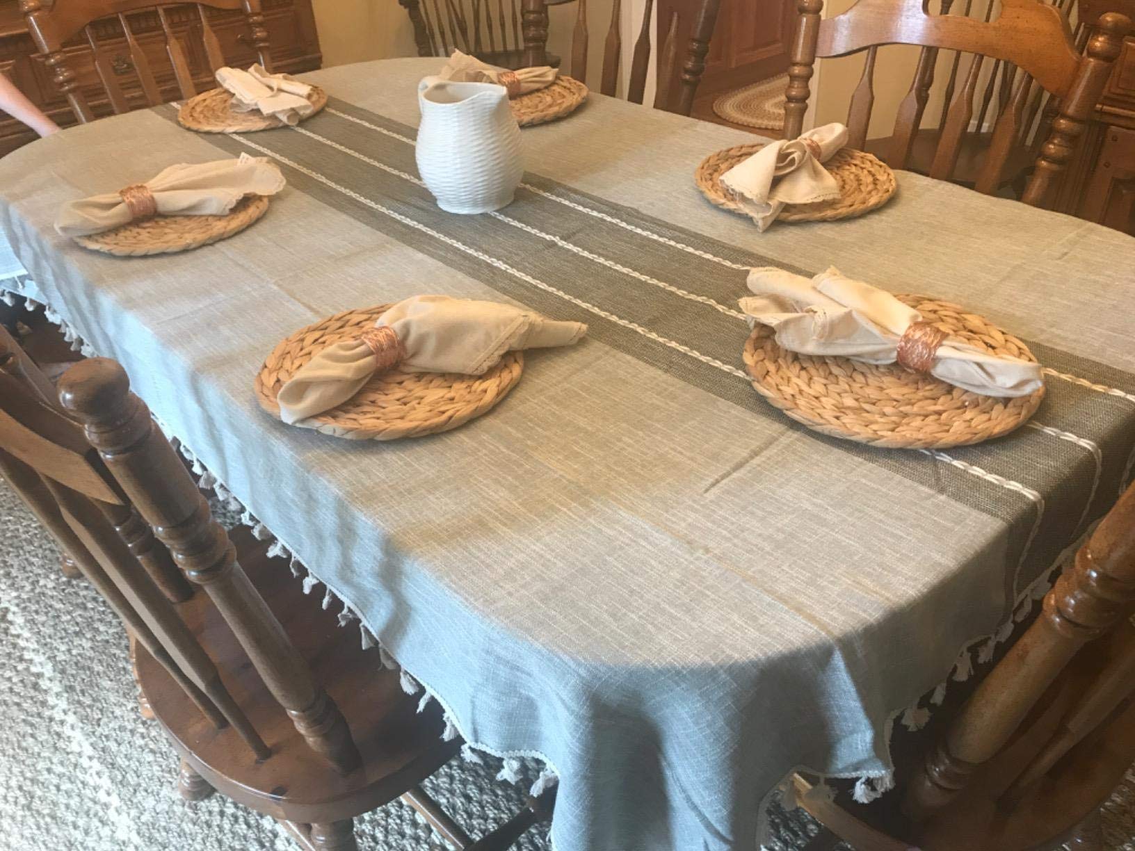 6 Pack Natural Wicker Braided Placemats - 11.8 Inch Round Rattan Table Mats, Water Hyacinth Straw Weave Chargers for Dining Table Decor, Rustic Farmhouse & Boho Style Home Kitchen Accessories - Perfect for Dinner Parties, Holiday Gatherings & Everyday Use