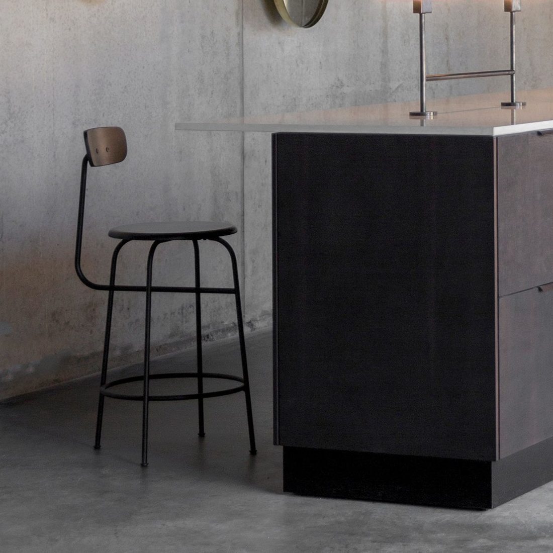 AUDO CPH Afteroom Counter Chair - Modern Leather Upholstered Bar Stool with Black/Black Dunes Design - Perfect for Kitchen Islands, Breakfast Bars & Contemporary Dining Areas