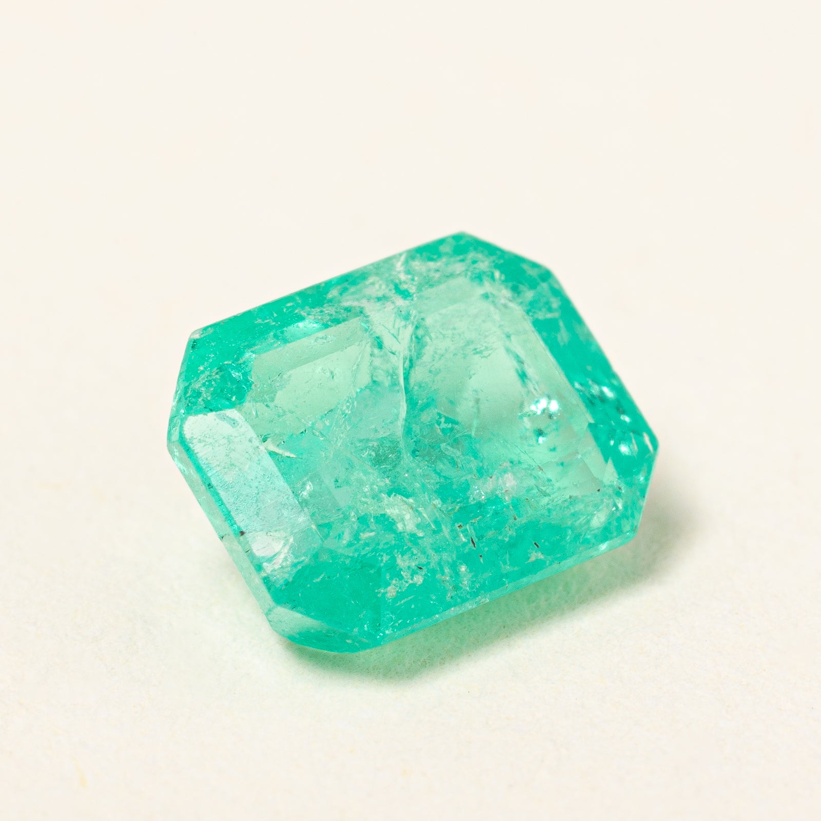 1.48ct Natural Rectangular Step Cut Loose Emerald Gemstone for Jewelry Making - Engagement Rings, Pendants & Earrings