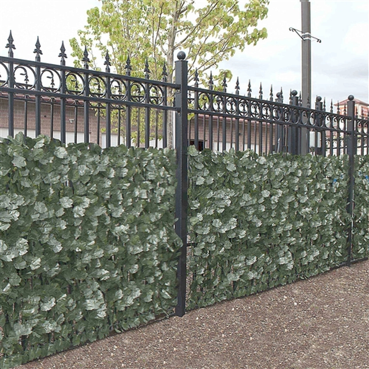 ALEKO 94x39 Inch Artificial Ivy Leaf Privacy Fence Screen - Durable Outdoor Garden Fence Cover for Patio, Deck & Backyard Privacy Protection