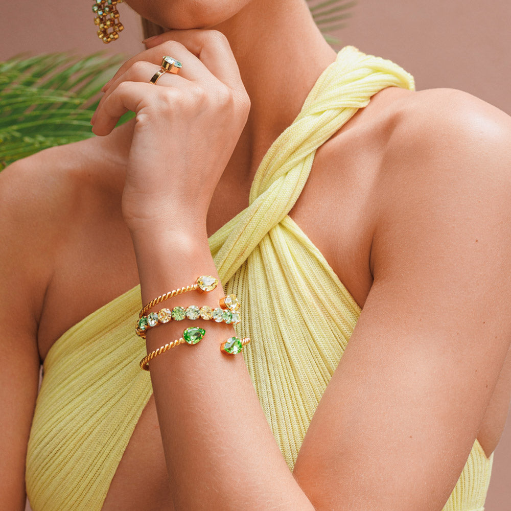 Elegant GIA Certified Stud Bracelet in Lime Green - Perfect for Weddings, Parties & Everyday Luxury Jewelry