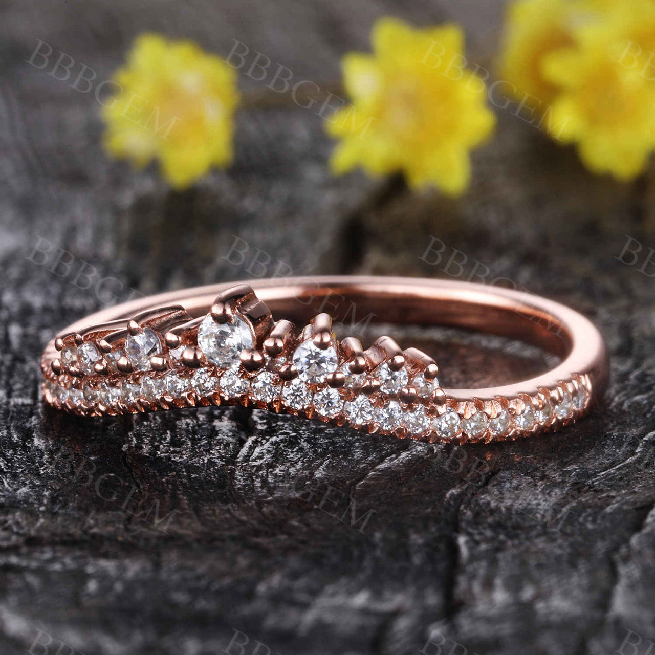 Rose Gold Diamond Curved Wedding Band - Art Deco V-Shaped Stacking Ring for Women - Chevron Crown Bridal Jewelry - Perfect for Engagement, Anniversary & Special Occasions
