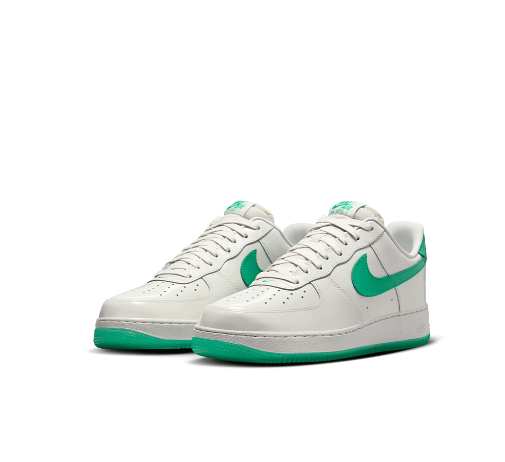 Nike Air Force 1 '07 PRM Premium Basketball Shoes - Classic White Sneakers for Men & Women | Perfect for Streetwear, Casual Outfits & Basketball Courts
