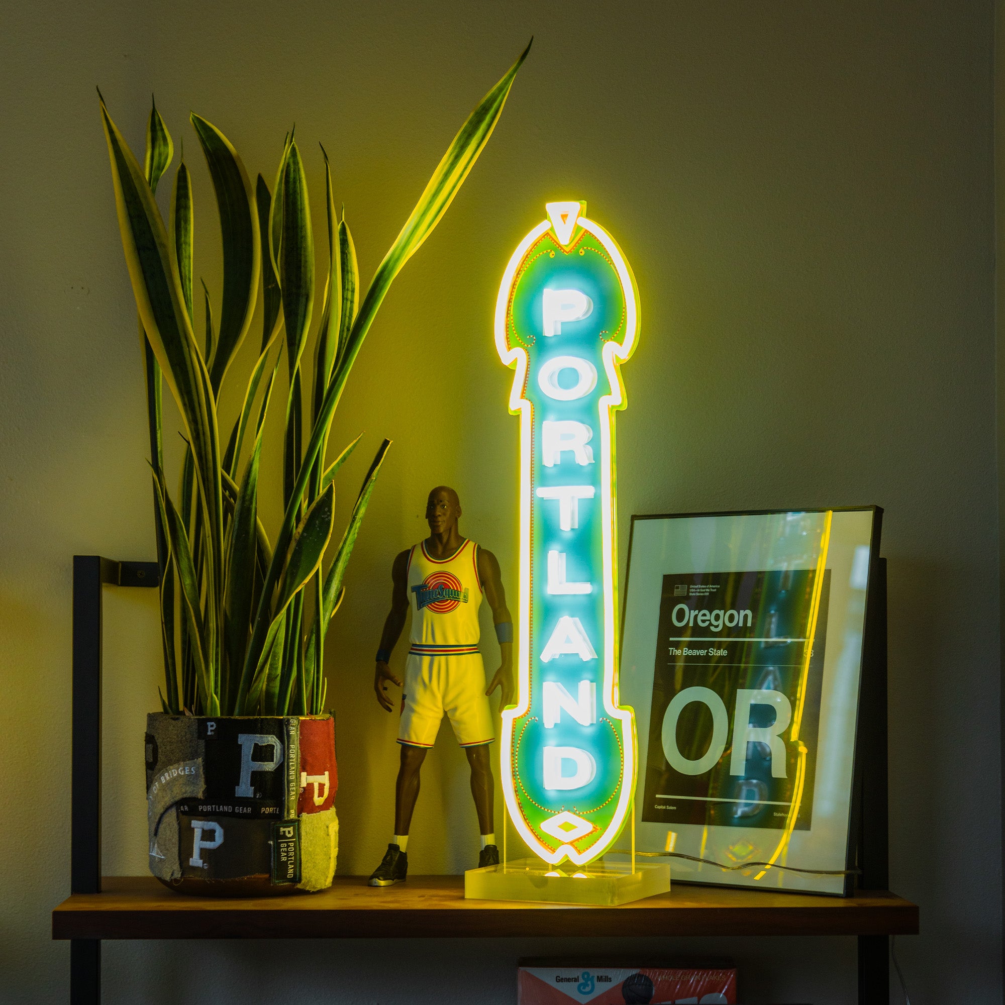 Custom LED Marquee Sign with Changeable Letters - Perfect for Weddings, Bars, Restaurants & Home Decor