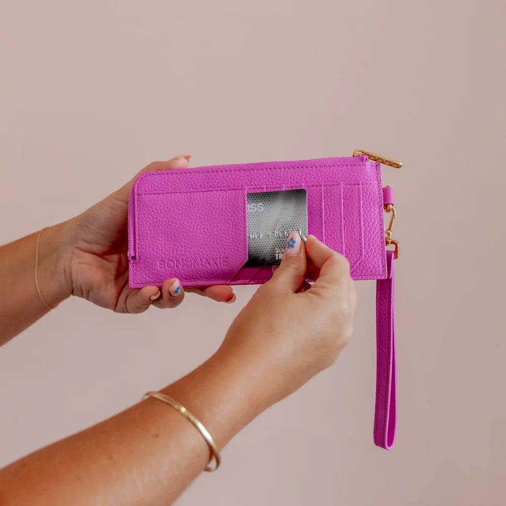 Slim Leather Wallet for Men & Women - RFID Blocking, Minimalist Design, Fuchsia Pink - Perfect for Daily Use, Travel & Gifting