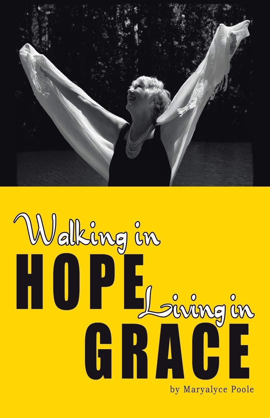 Walking in Hope, Living in Grace: Inspirational Christian Wall Art Tapestry for Home Decor, Church & Prayer Room