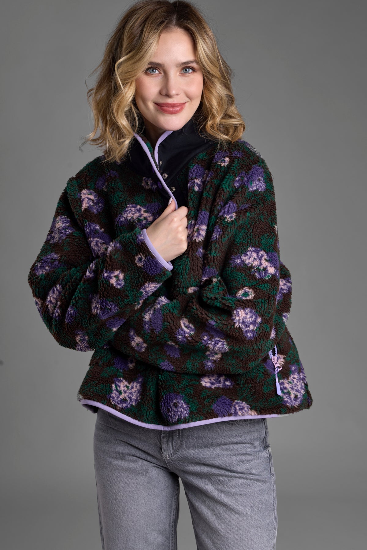 Women's Floral Sherpa Jacket - Cozy Fleece Lined Winter Coat for Outdoor Activities, Hiking & Casual Wear