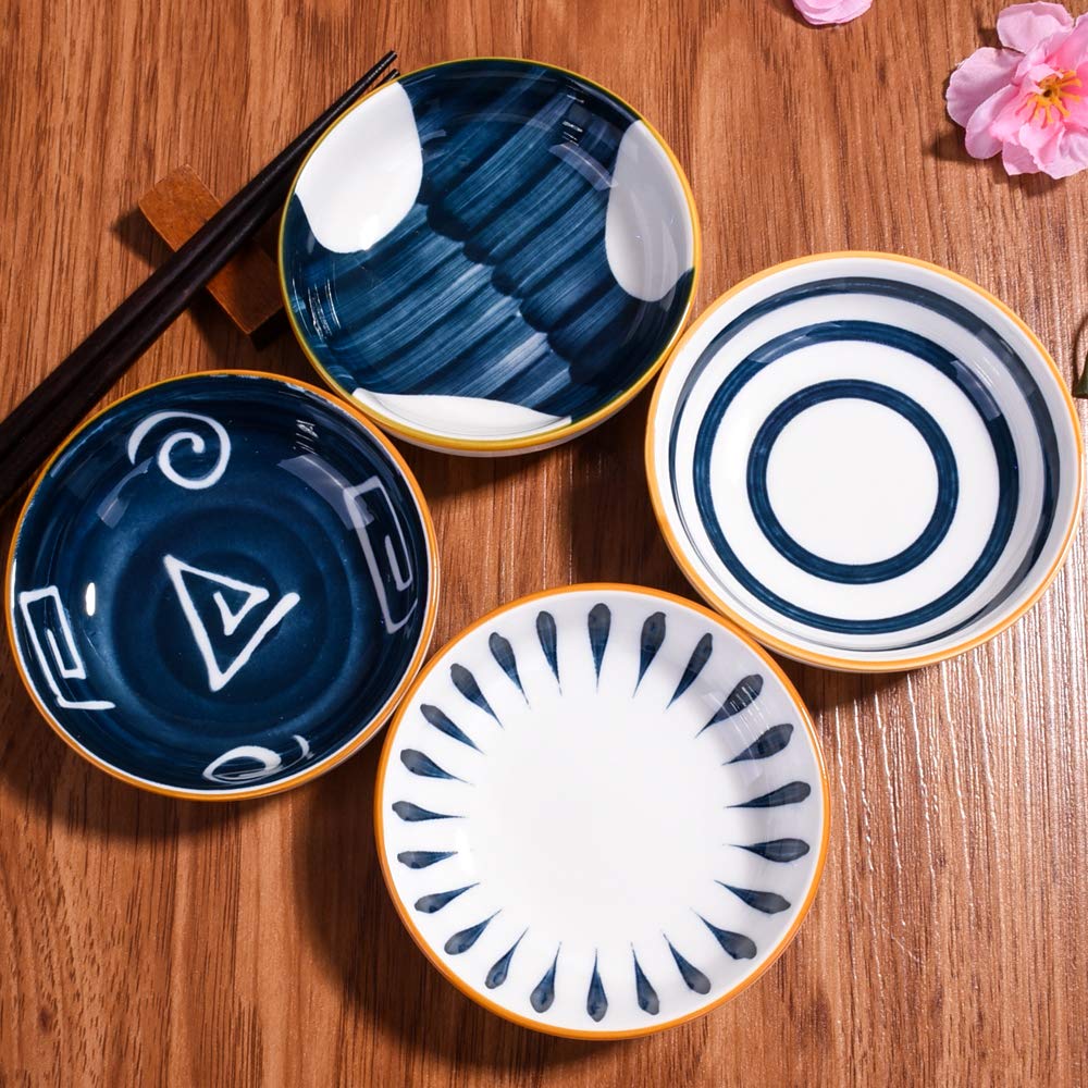 Premium Japanese Porcelain Sauce Dishes - Set of 4 Ceramic Dipping Bowls for Sushi, Soy Sauce & Condiments - Elegant Tableware for Asian Dining, Sushi Parties & Home Restaurants