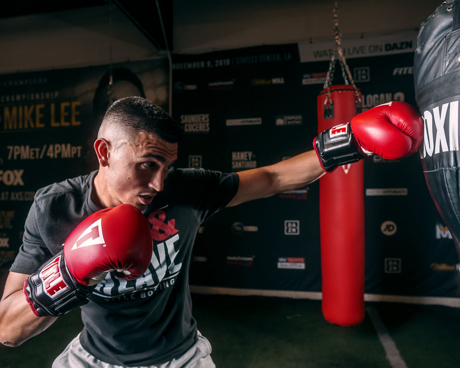 Premium Classic Power Weight Bag Boxing Gloves for Training & Fitness - Heavy Duty Punching Bag Gloves for Boxing, MMA, Muay Thai & Home Gym Workouts