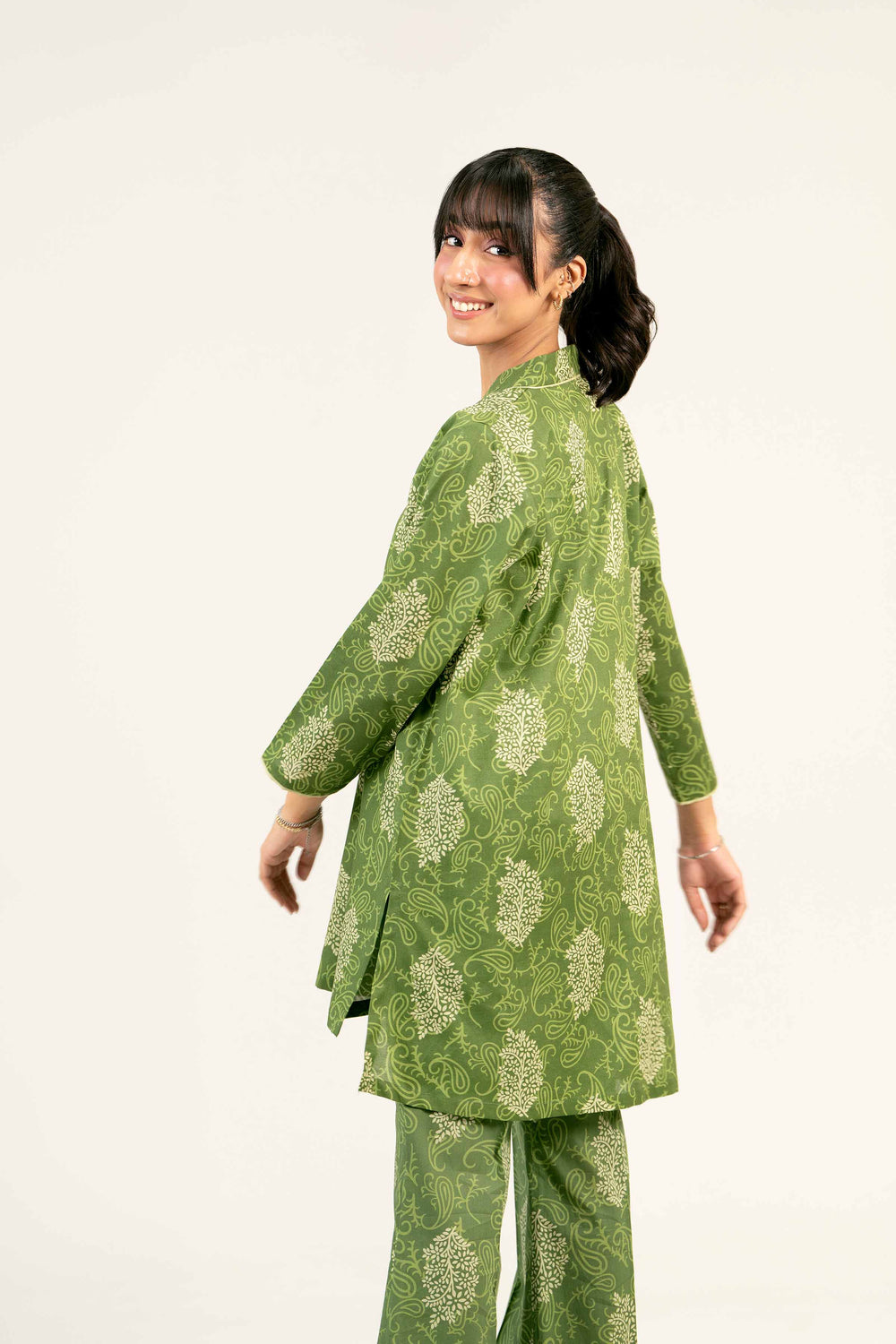 Premium Cambric Green Stitched Suit for Men - Nishat Collection | Formal Office Wear & Wedding Attire