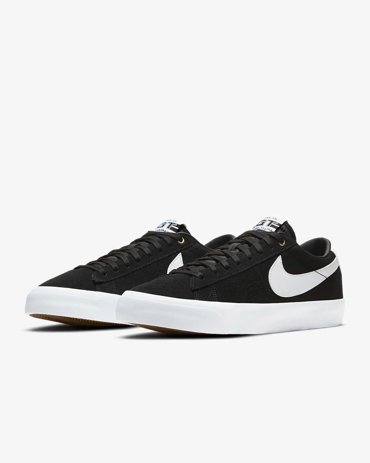 Nike SB Zoom Blazer Low Pro GT Skate Shoes - Black/White | Comfortable & Durable for Skateboarding & Casual Wear