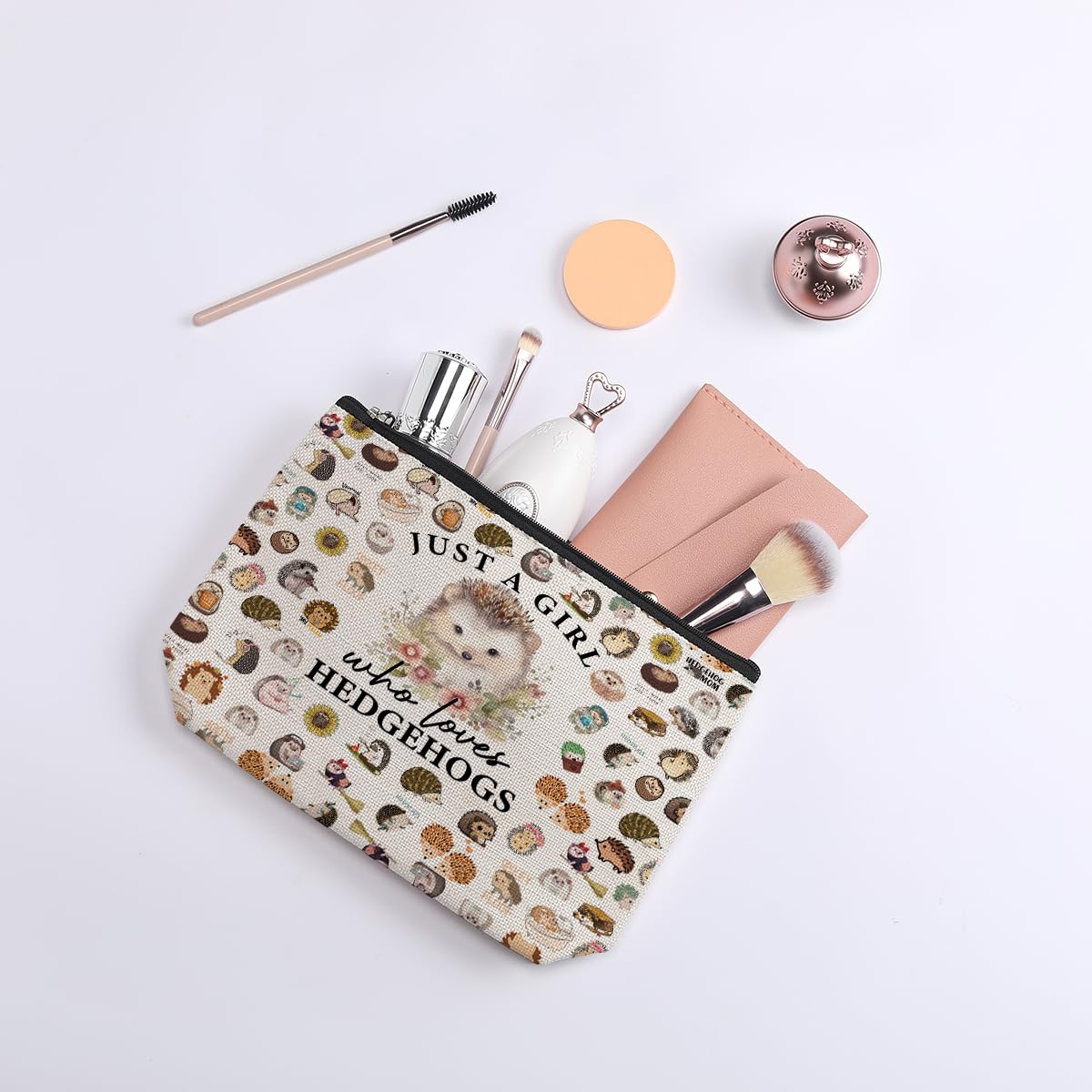 Cute Hedgehog Makeup Bag for Women & Girls - Funny Animal Lover Gift for Birthday, Christmas - Perfect for Daughter, Sister, Bestie, Niece - Great for Travel & Daily Use