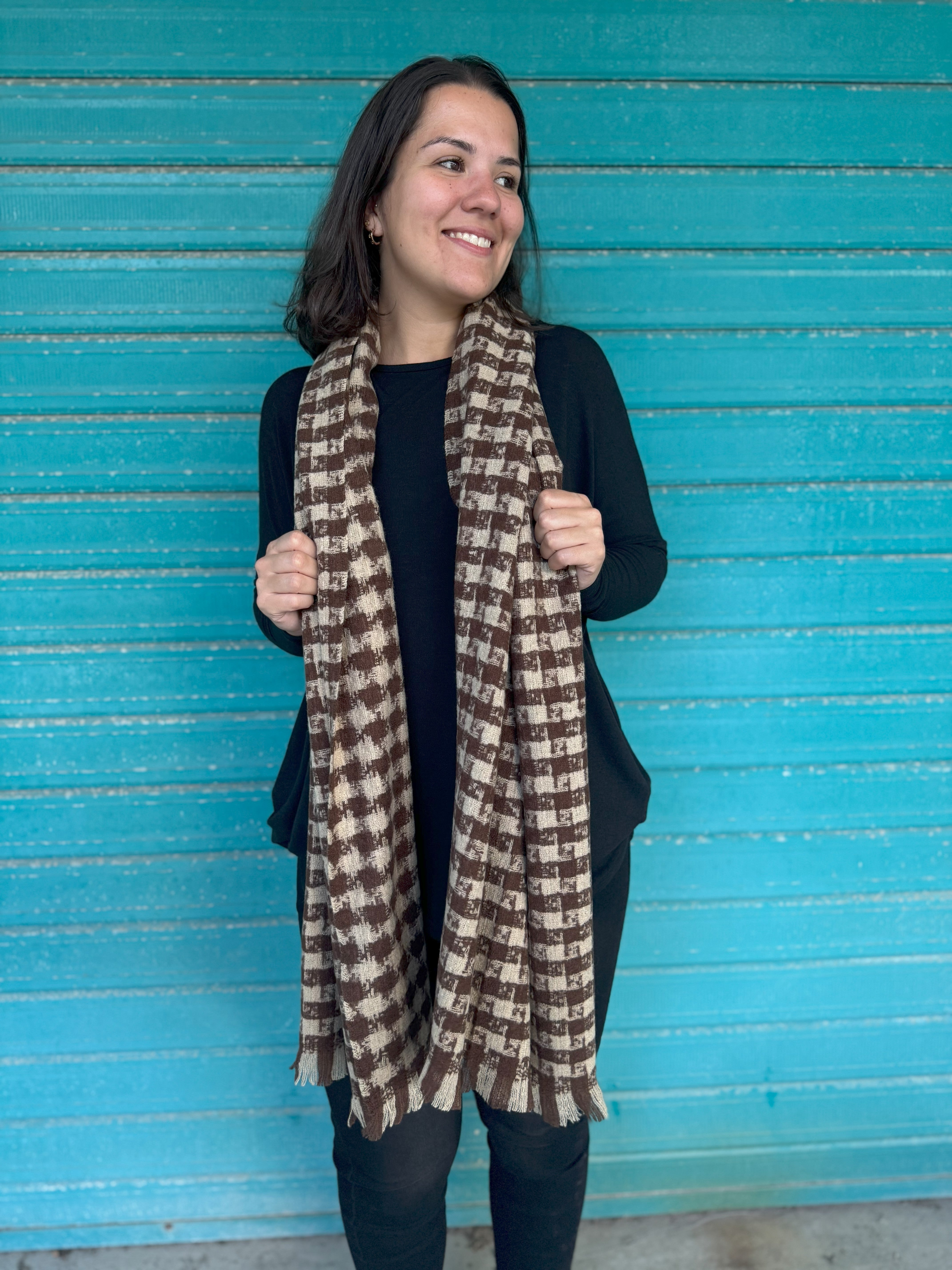 Stylish Coffee Check Scarf - Soft Plaid Winter Wrap for Women & Men - Perfect for Cold Weather, Office, and Outdoor Activities