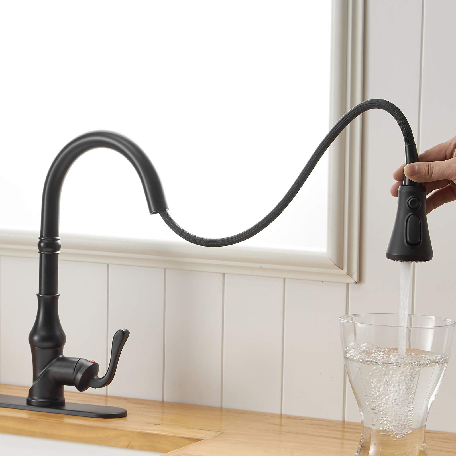 Matte Black Pull-Out Sprayer Kitchen Faucet - 3 Spray Modes, Single Handle Gooseneck Design, High Arc Farmhouse Sink Faucet with Deck Plate | Perfect for Commercial Bars & Modern Kitchens