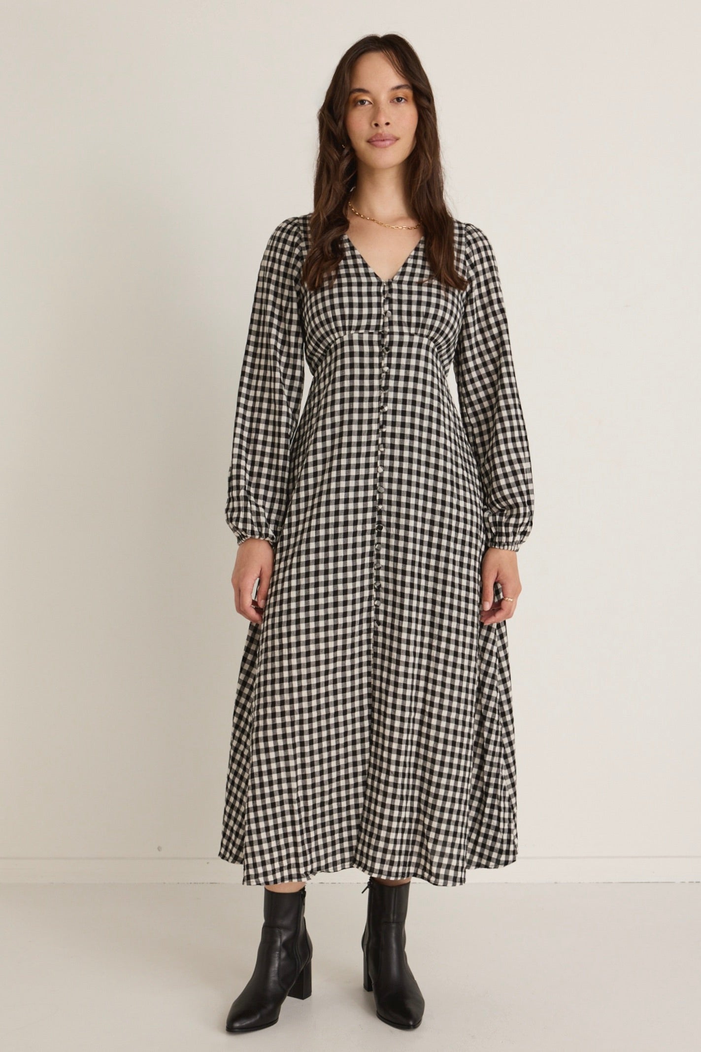 Damsel Black Gingham Long Sleeve Button Front Midi Dress - Perfect for Casual Outings, Office Wear & Special Occasions