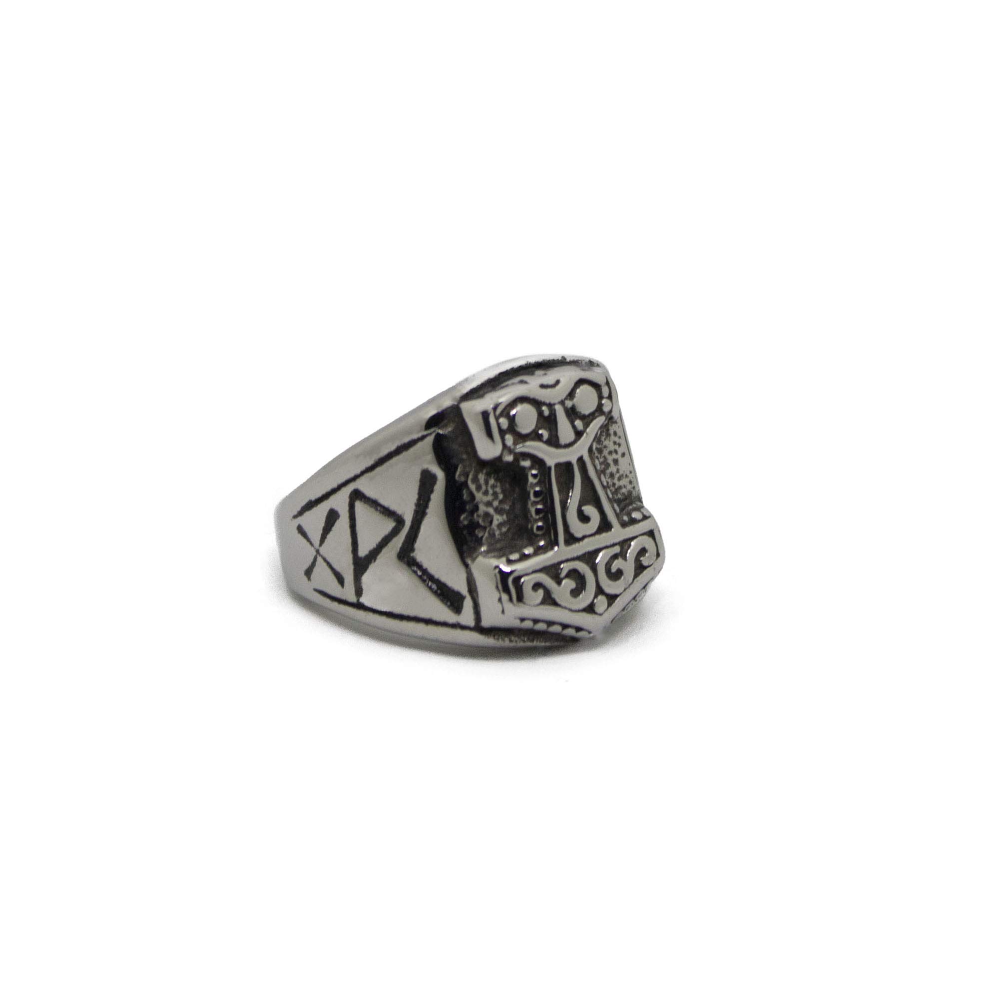 Thor's Hammer Motorcycle Ring for Men - Vintage Biker Jewelry with Norse Mythology Design - Perfect for Bikers, Motorcycle Enthusiasts & Viking Style Lovers