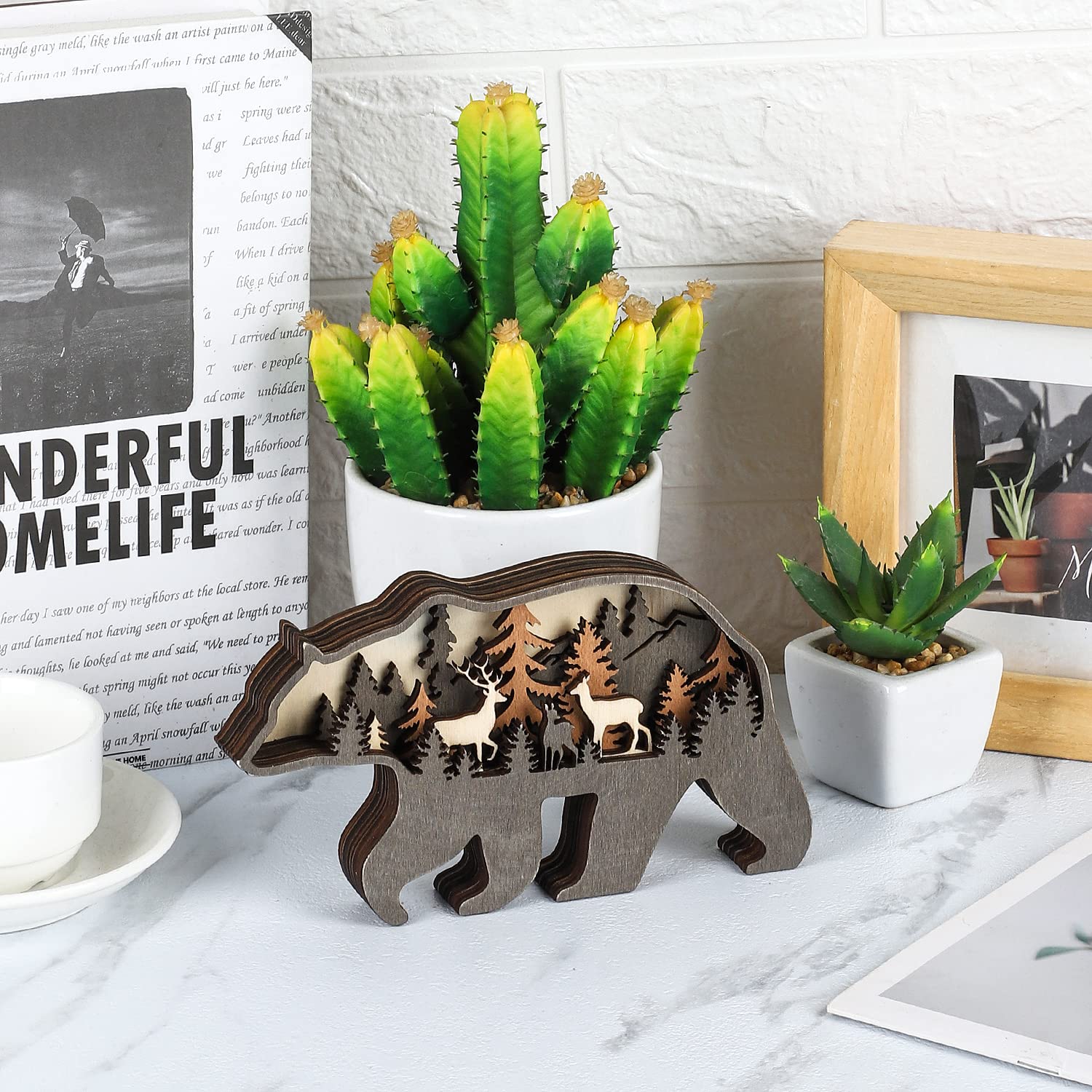 Rustic Wooden Bear Wall Decor - Handcrafted Cabin & Mountain Themed Animal Decorations for Bedroom, Living Room, Table - Perfect for Log Cabin, Hunting Lodge & Nature-Inspired Home Décor