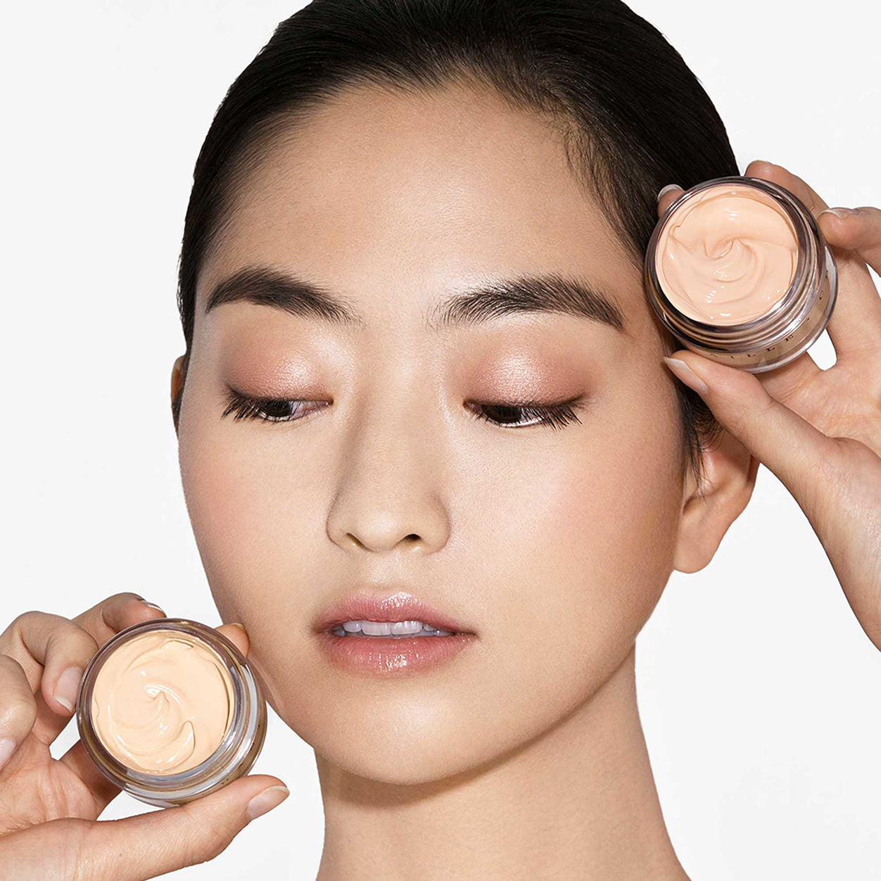 Future Skin Foundation - Lightweight, Long-Lasting Liquid Makeup with SPF Protection | Perfect for Daily Wear & Special Occasions