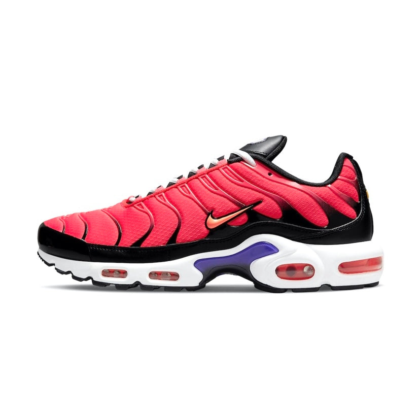 Nike Air Max Plus Sneakers in Siren Red, Bright Mango & Black - Comfortable Running Shoes for Men & Women | Perfect for Gym Workouts, Jogging & Casual Wear