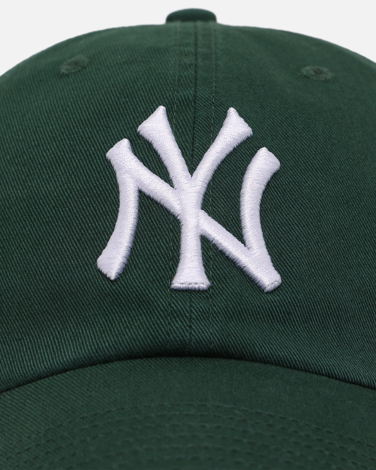 New York Yankees 'Yankees Colour Wheel' 47 Clean Up Adjustable Strapback Cap - Dark Green for Baseball Games, Streetwear & Casual Outfits