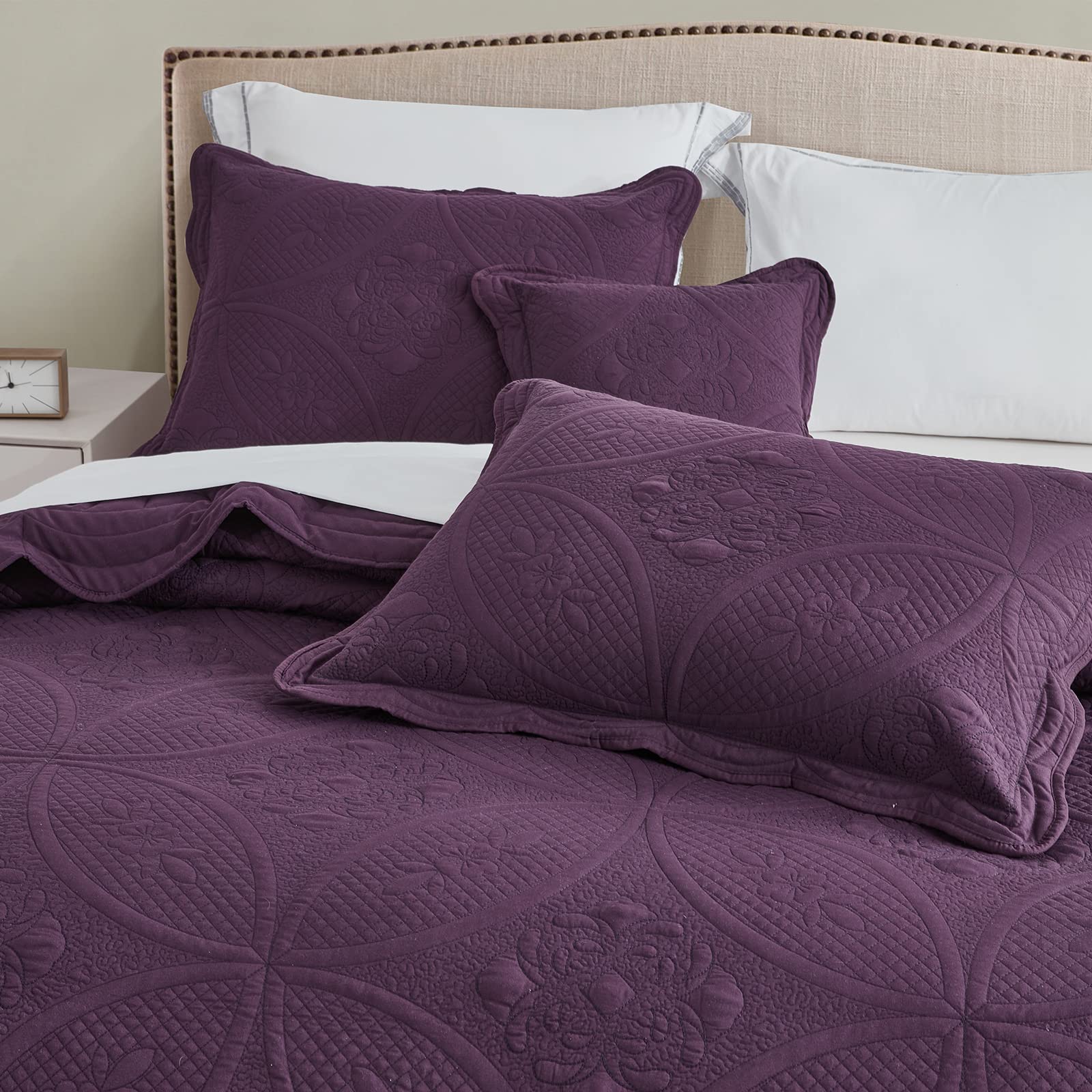 Full Size Bedspread Set - Modern & Contemporary Reversible Coverlet with Real Stitching, Lightweight 4-Piece Purple Bedding - Perfect for Guest Rooms, Master Bedrooms & Dorm Decor