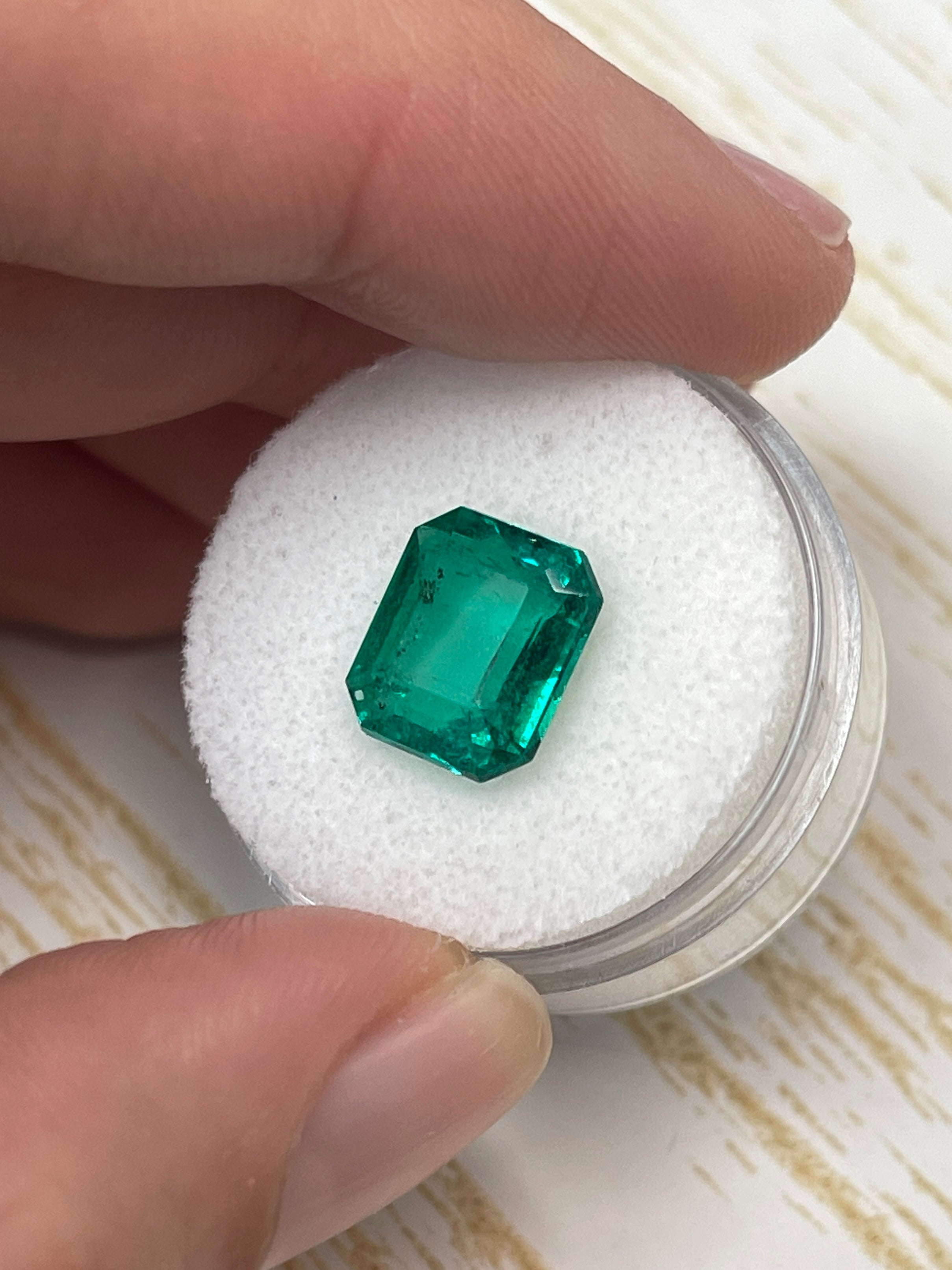 3.72 Carat 11x9mm AAA+ Perfect Green Freckled Natural Loose Colombian Emerald Cut Gemstone for Jewelry Making, Engagement Rings & Luxury Gifts