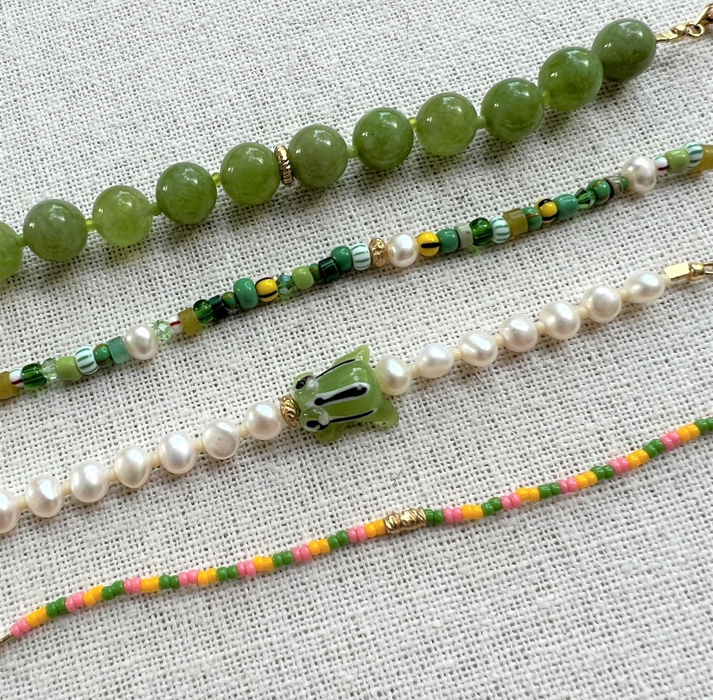 Surf Rider Bracelet for Men & Women - Green Wave Ocean Inspired Adjustable Beach Jewelry - Perfect for Surfing, Swimming & Summer Outdoor Activities