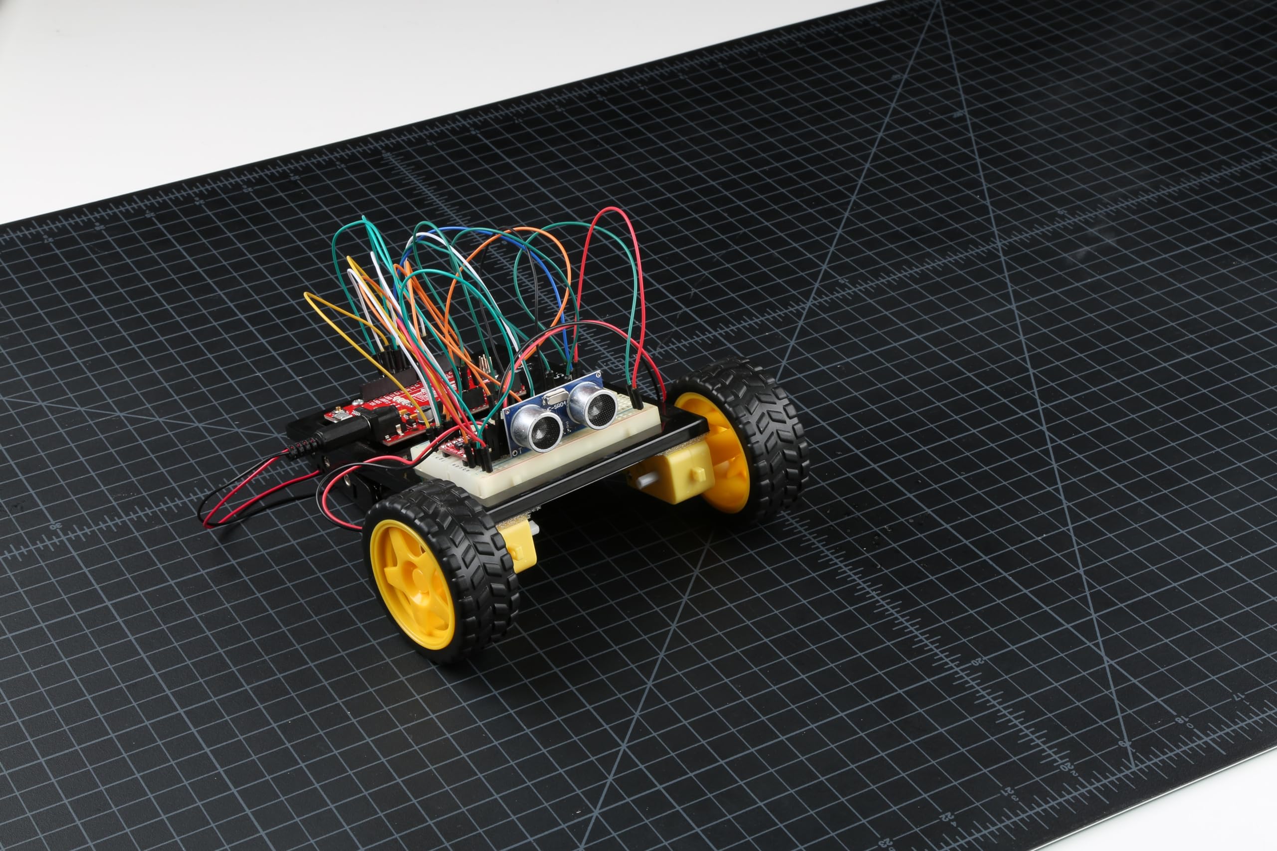 SparkFun Inventor's Kit v4.1.2 - SIK RedBoard Qwiic with White Solderless Board, Carrying Case, 16x2 LCD & Motor Driver - Perfect for STEM Education, Robotics Projects & DIY Electronics