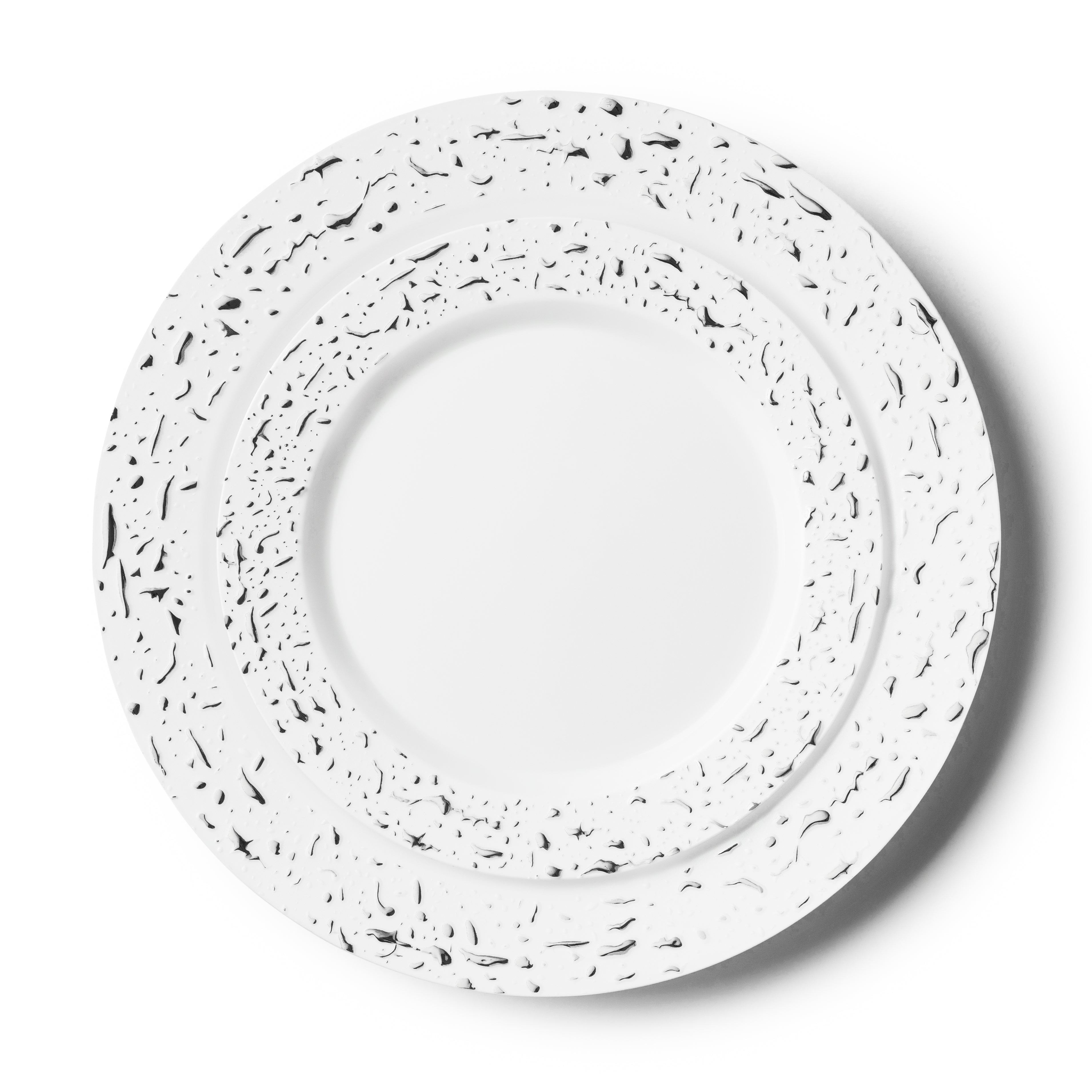 32-Pack White and Silver Round Plastic Dinnerware Set for 16 Guests - Elegant Pebbled Design - Perfect for Parties, Weddings, Picnics & Outdoor Events