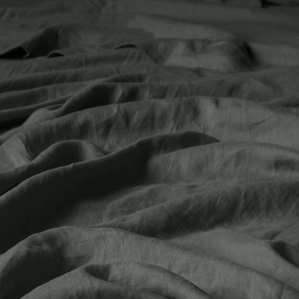 Premium 100% Linen King Sheet Set - Charcoal Gray - Breathable & Hypoallergenic for Ultimate Comfort - Perfect for Hot Sleepers & Allergy Sufferers - Luxury Bedding for Master Bedroom or Guest Room
