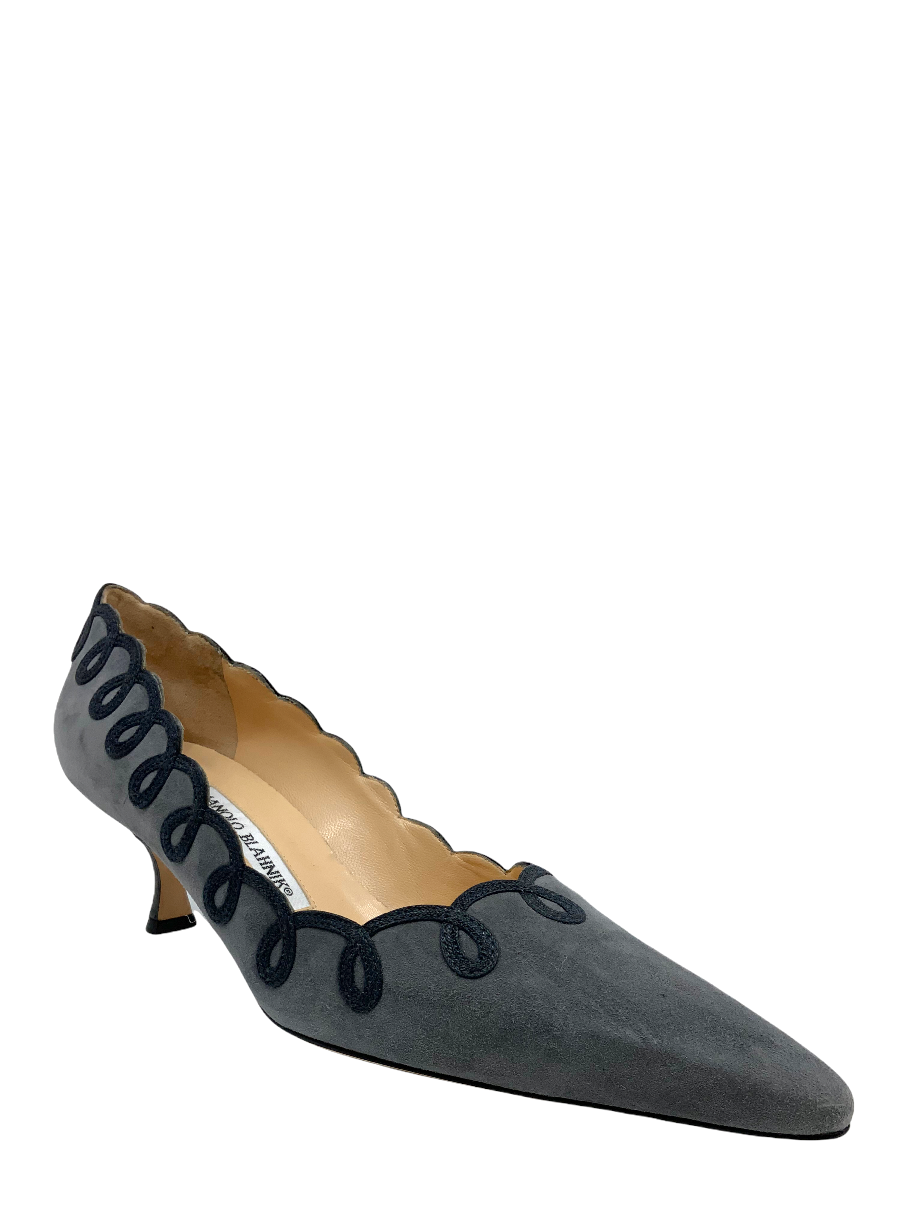 Manolo Blahnik Suede Applique Swirl Pumps Women's Size 8.5 | Elegant High Heel Dress Shoes for Weddings, Parties & Special Occasions