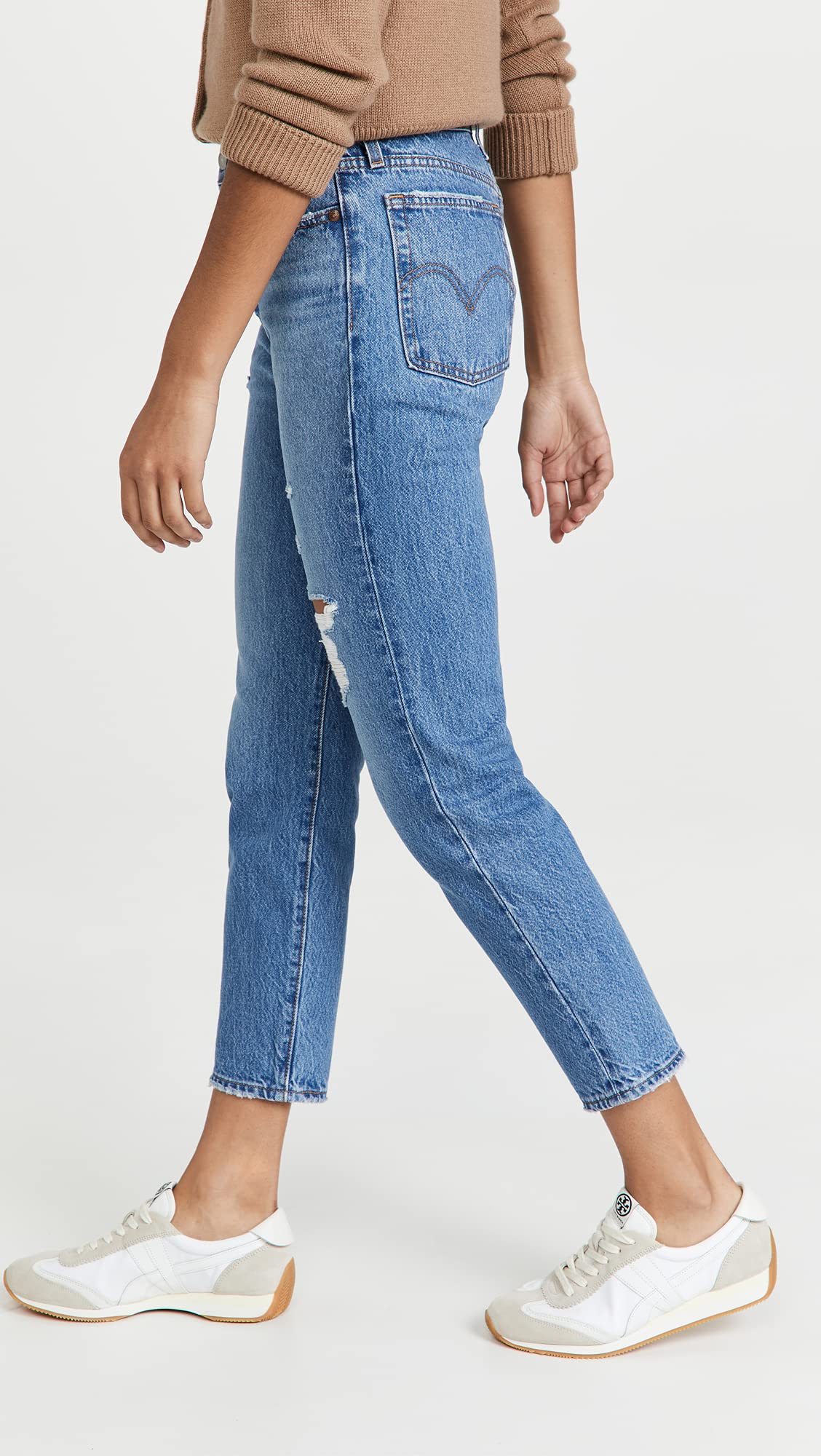 Levi's Women's Premium Wedgie Icon Fit Jeans - High Waist Slimming Denim Pants for Casual & Night Out | Perfect for Everyday Wear, Date Nights & Office Style