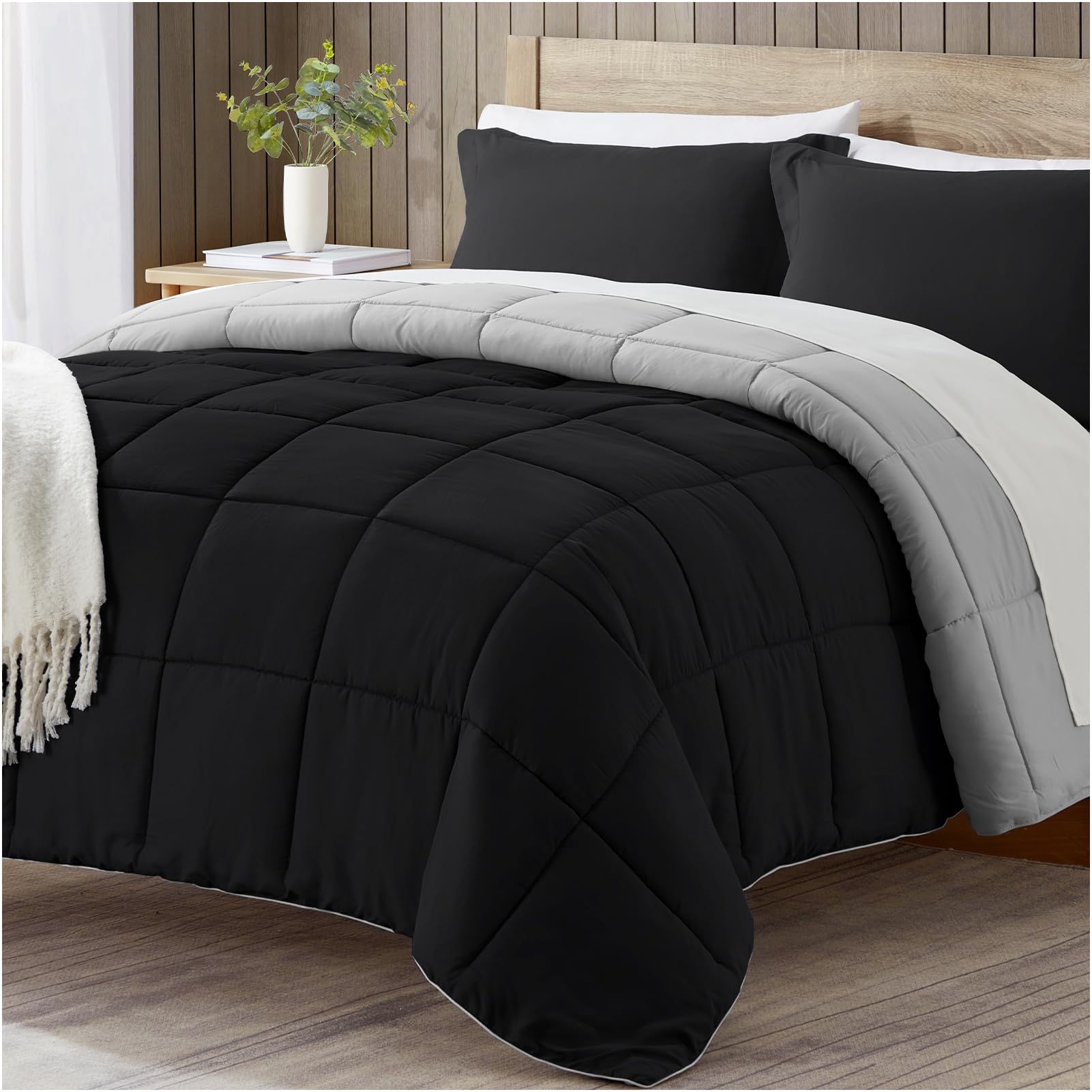 Satisomnia Full Size Comforter Set - 3 Piece Black Down Alternative Bedding | Lightweight, Soft & Breathable Quilted Comforter | Reversible All Season Bed Set for Cozy Sleep | Perfect for Guest Rooms, Dorms & Master Bedrooms