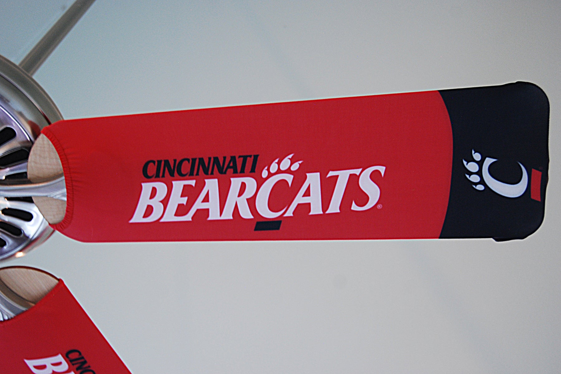 University of Cincinnati Bearcats Apparel & Merchandise - Official UC Bearcats Gear for Fans, Students & Alumni - Perfect for Game Day, School Spirit & Campus Life