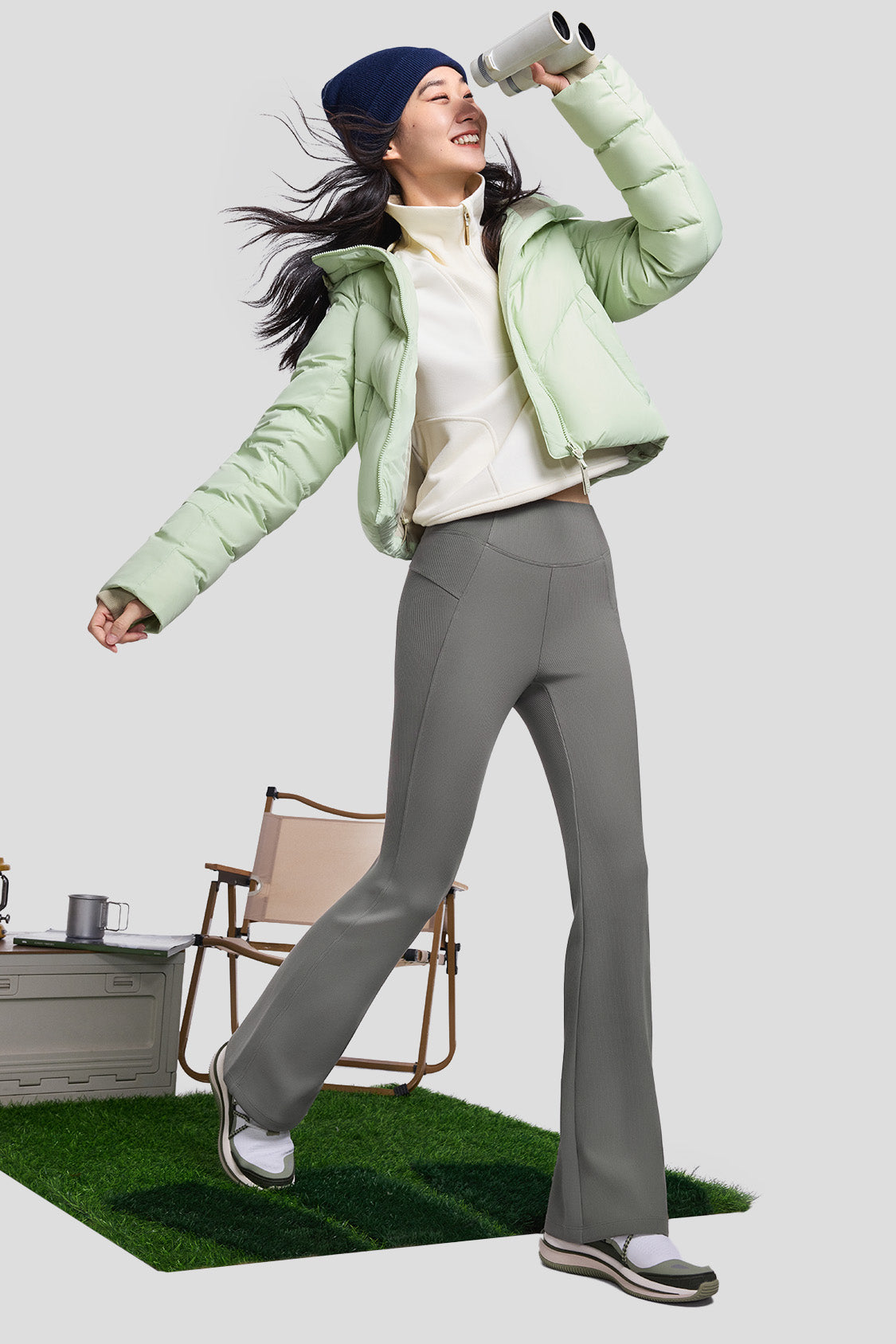 ThermaFlex Women's High Stretch Thermal Flare Pants - Warm Winter Leggings for Yoga, Running & Outdoor Activities