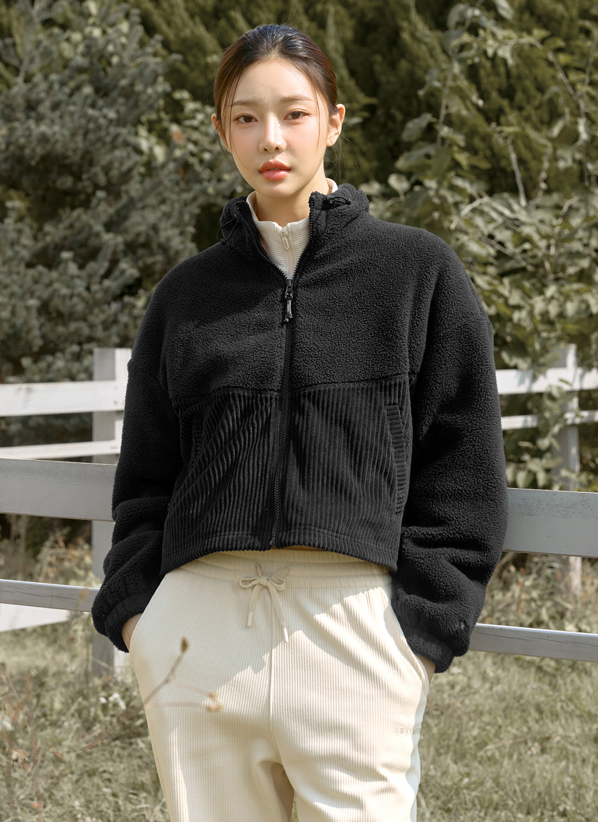 Stylish Corduroy & Fleece Zip Up Jacket for Men & Women | Warm Winter Outerwear for Casual Outings & Outdoor Activities