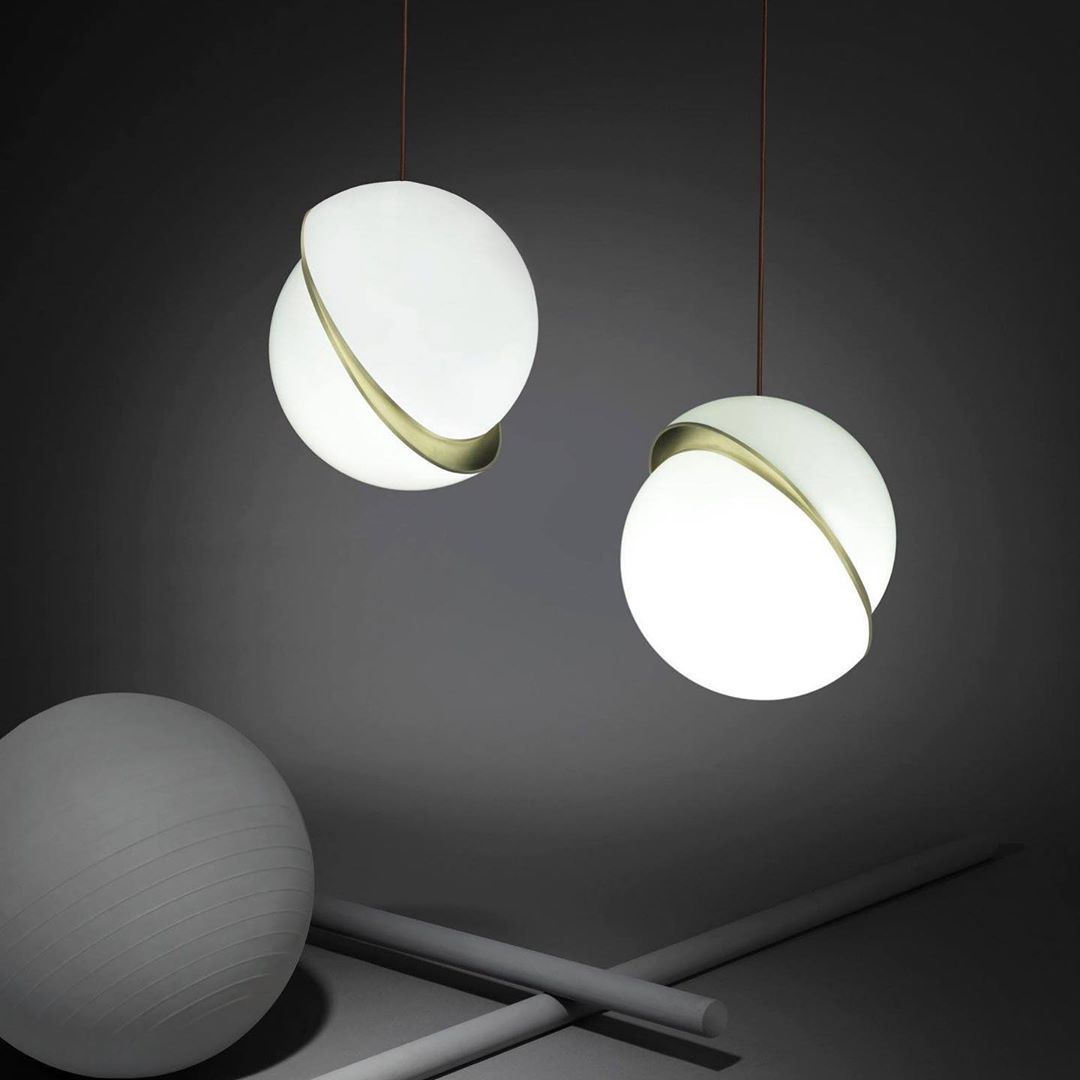 Modern Crescent Moon Pendant Light - Elegant Hanging Chandelier for Bedroom, Living Room & Dining Room - Perfect for Boho, Farmhouse & Minimalist Decor