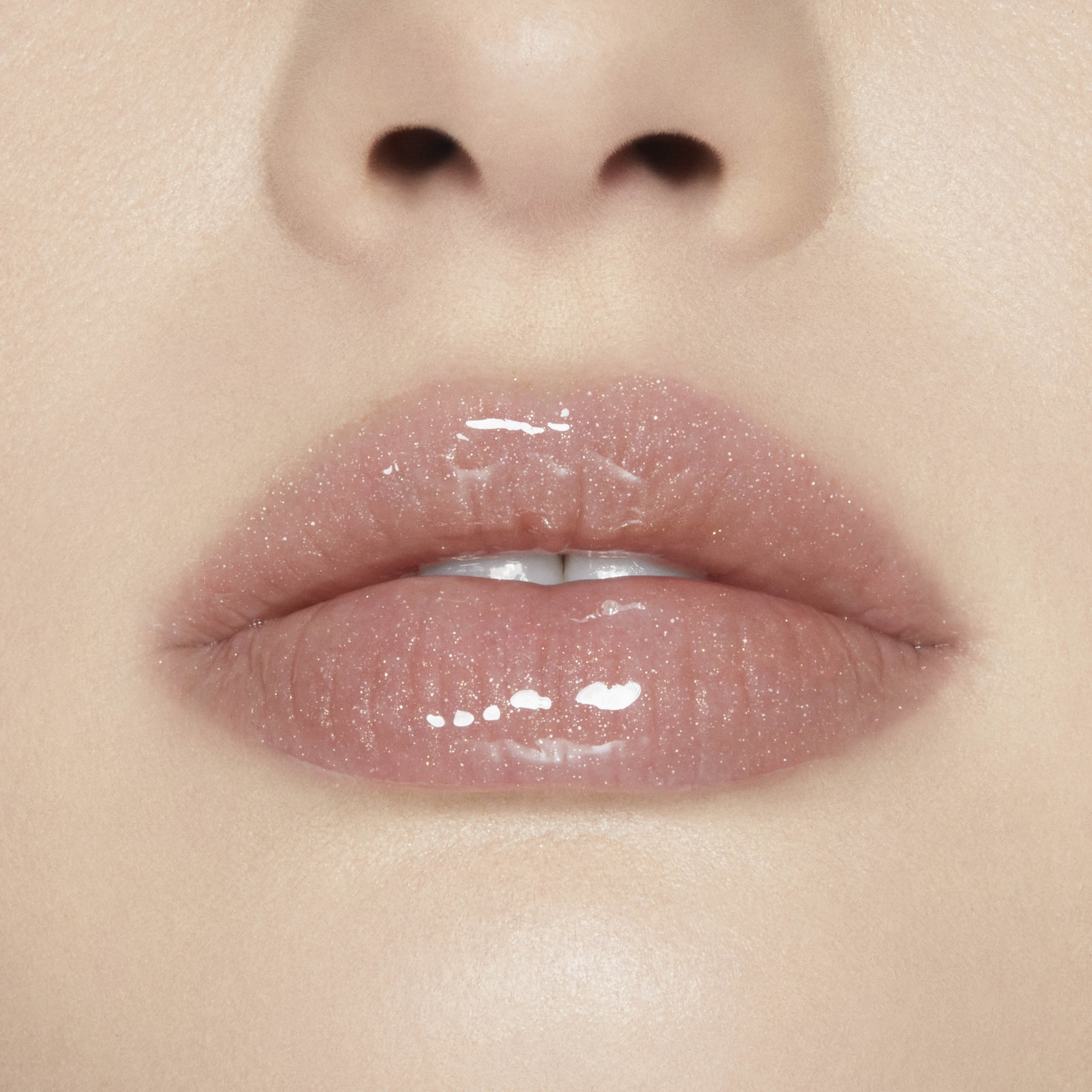 Best Plumping Lip Gloss for Fuller Lips - Hydrating & Shiny Lip Gloss with Collagen - Perfect for Daily Wear & Special Occasions