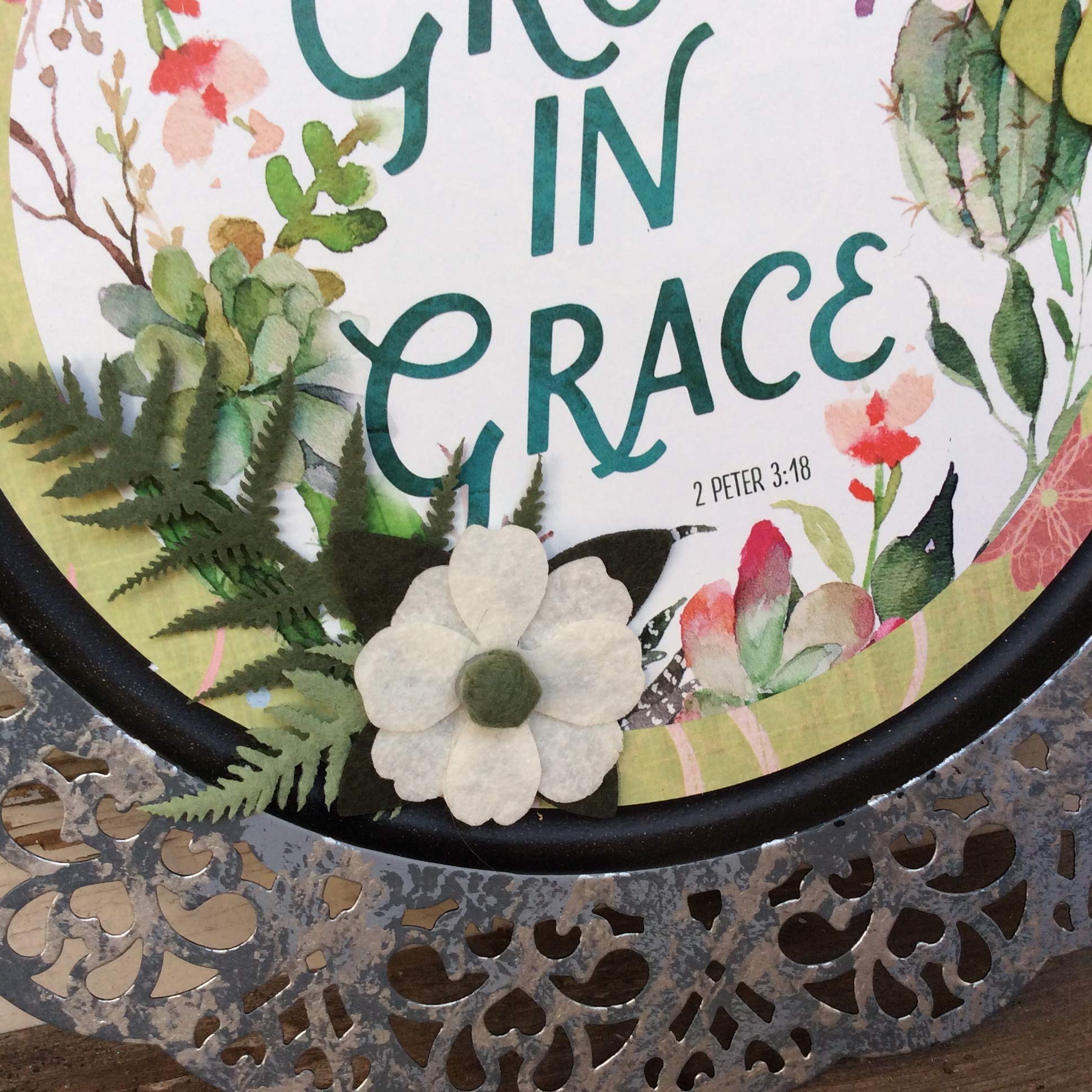 AGD Home Decor - Graceful Greenery Metal Charger Plate for Dining Table Decor | Elegant Dinner Party Plates | Wedding, Holiday & Special Occasion Table Setting