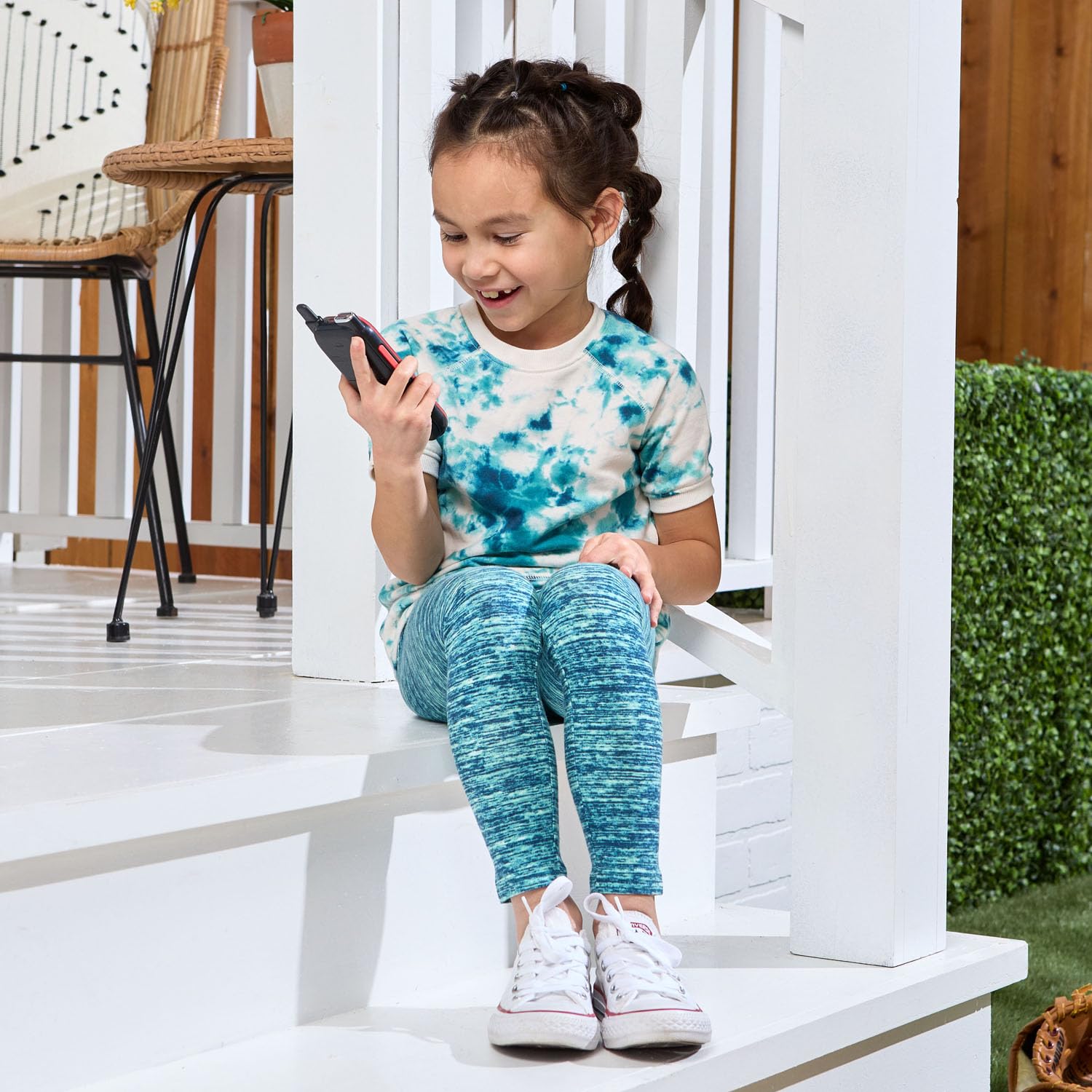 VTech KidiGo Walkie Talkies DX for Kids Ages 4+ | Long Range Children's Walkie Talkie Set with 2 Radios, 3 Channels & Clear Sound | Perfect for Outdoor Adventures, Camping & Backyard Play