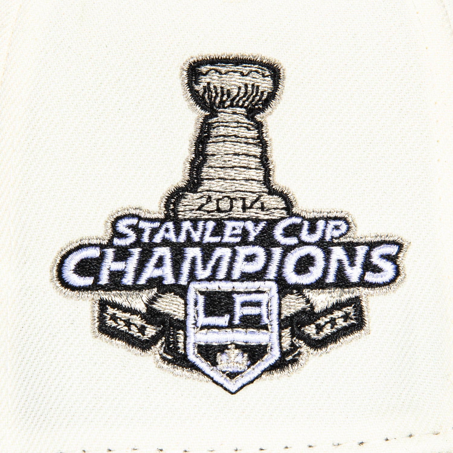 New Era 59Fifty Los Angeles Kings 2014 Stanley Cup Champions Patch Snapback Hat - White, Black & Silver | Official NHL Licensed Cap for Sports Fans & Collectors | Perfect for Game Day, Tailgating & Streetwear Fashion