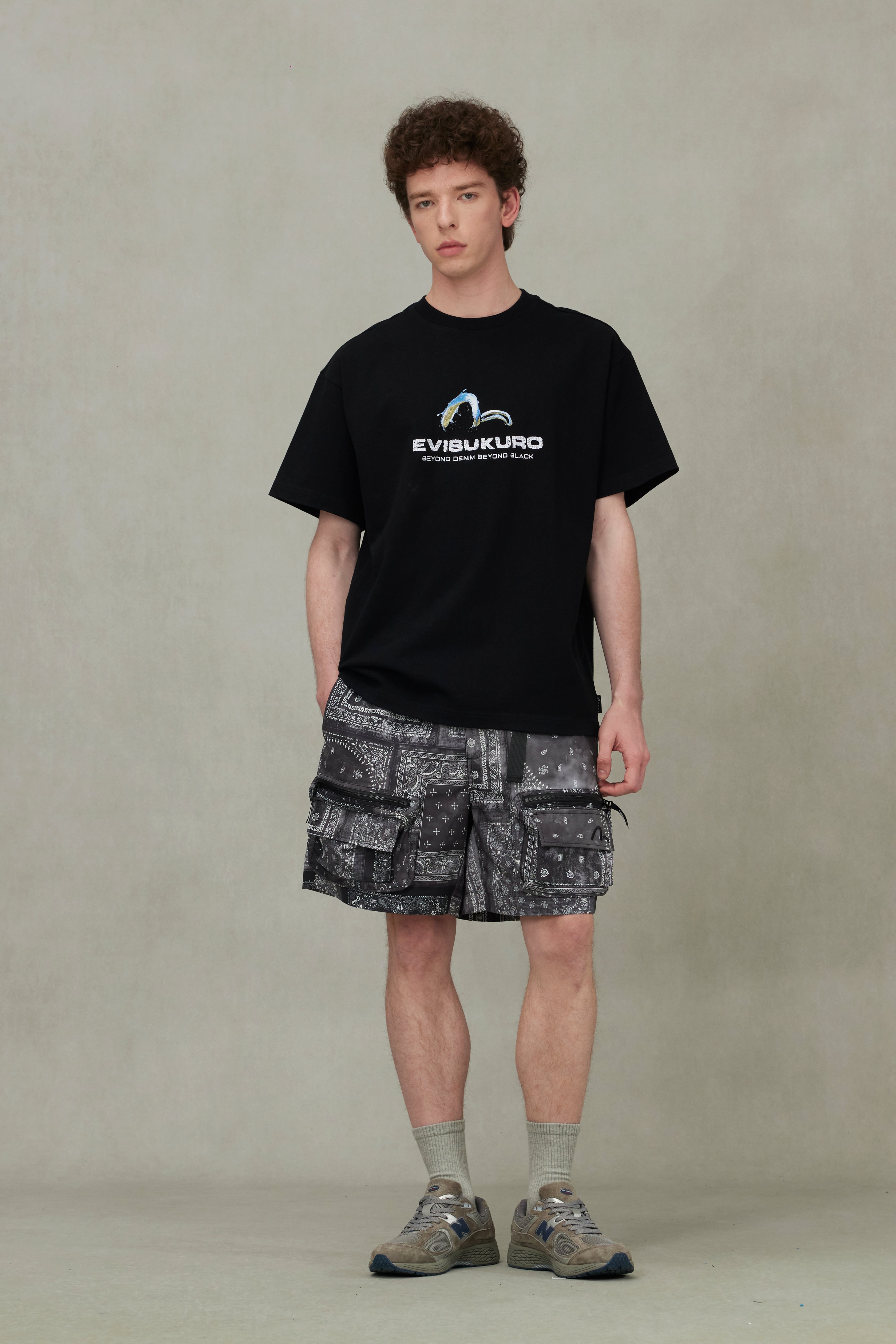 Surf Seagull Print Relaxed Fit T-Shirt - Comfortable Casual Beachwear for Men & Women - Perfect for Surfing, Vacation and Summer Outfits