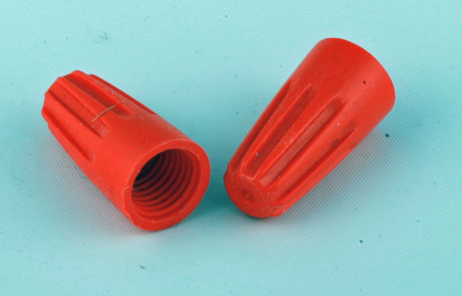 Orange 22-14 AWG Wire Connectors 100 Pack - Ideal for Home Electrical Wiring, Automotive Repairs and DIY Projects