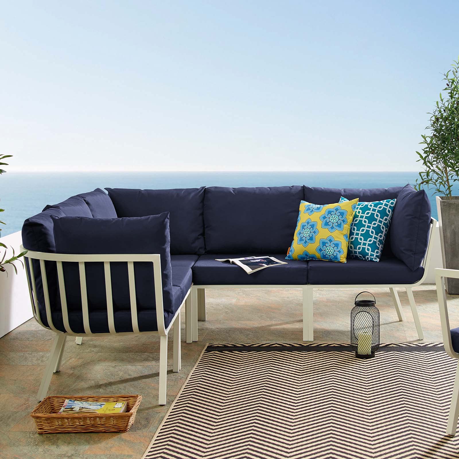 Modern Outdoor Lounge Sectional Sofa Set - Aluminum Metal Frame with White Blue Navy Cushions - Perfect for Patio, Cafe, Bistro & Garden Relaxation