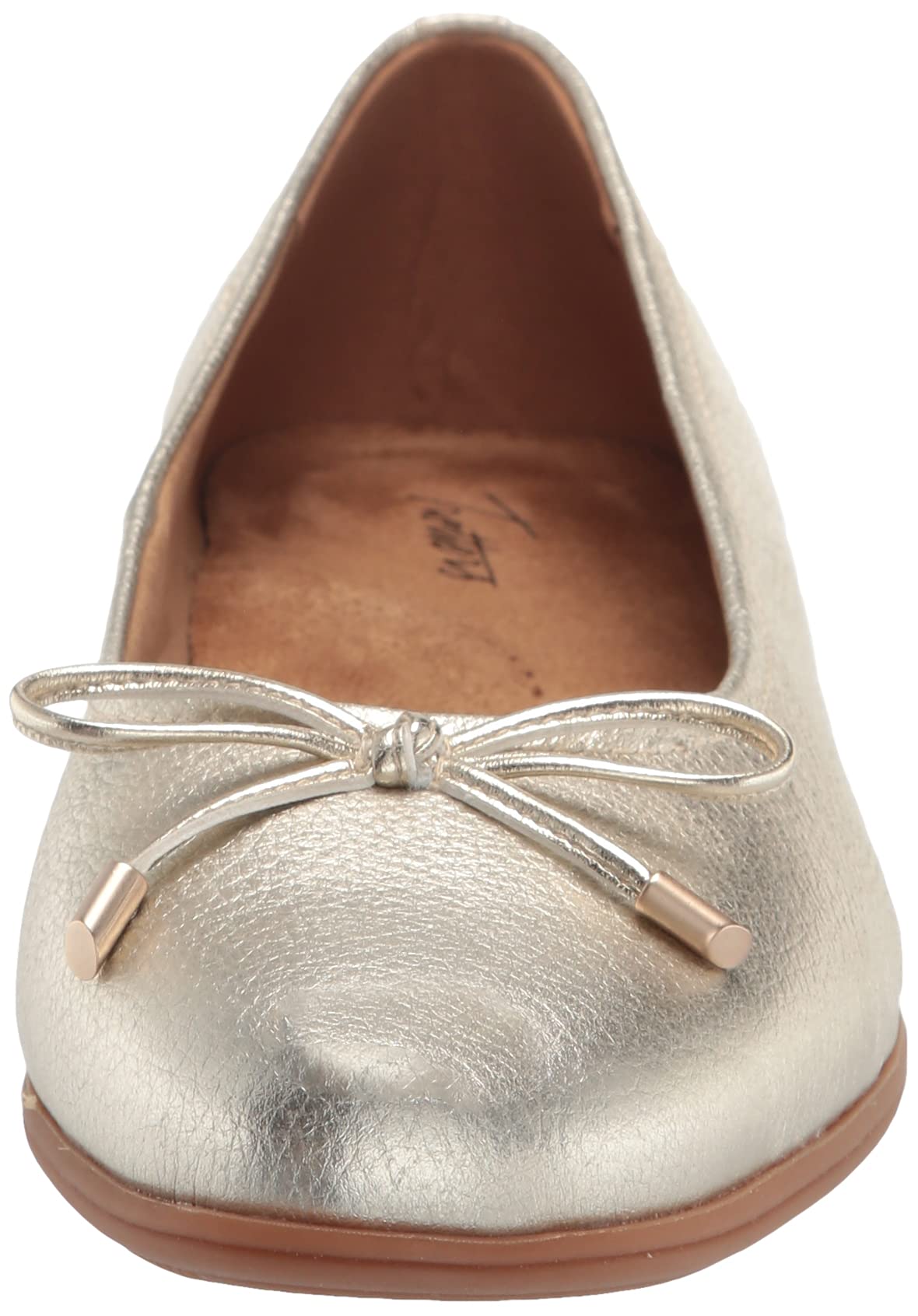 Trotters Women's Flats - Champagne Metallic Leather Shoes, Size 8.5 Narrow (B) - Comfortable & Stylish for Work, Office & Casual Wear