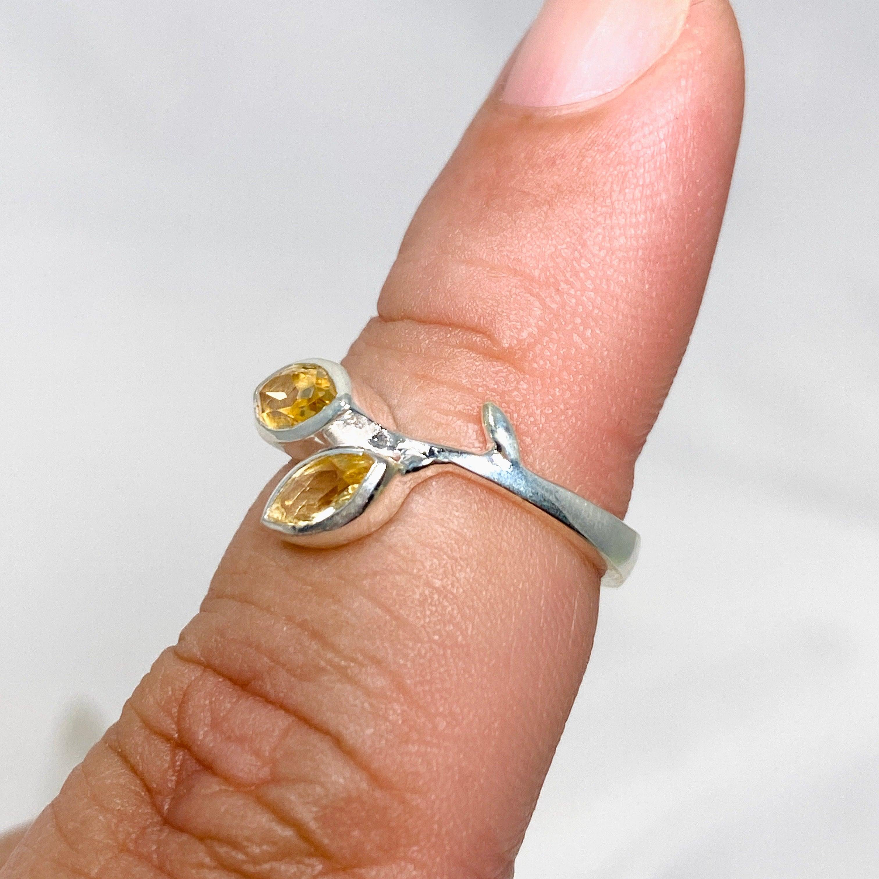 Natural Citrine Faceted Marquise Multistone Leaf Ring in Sterling Silver - Elegant Bohemian Jewelry for Women, Perfect for Weddings, Parties & Everyday Wear R3735
