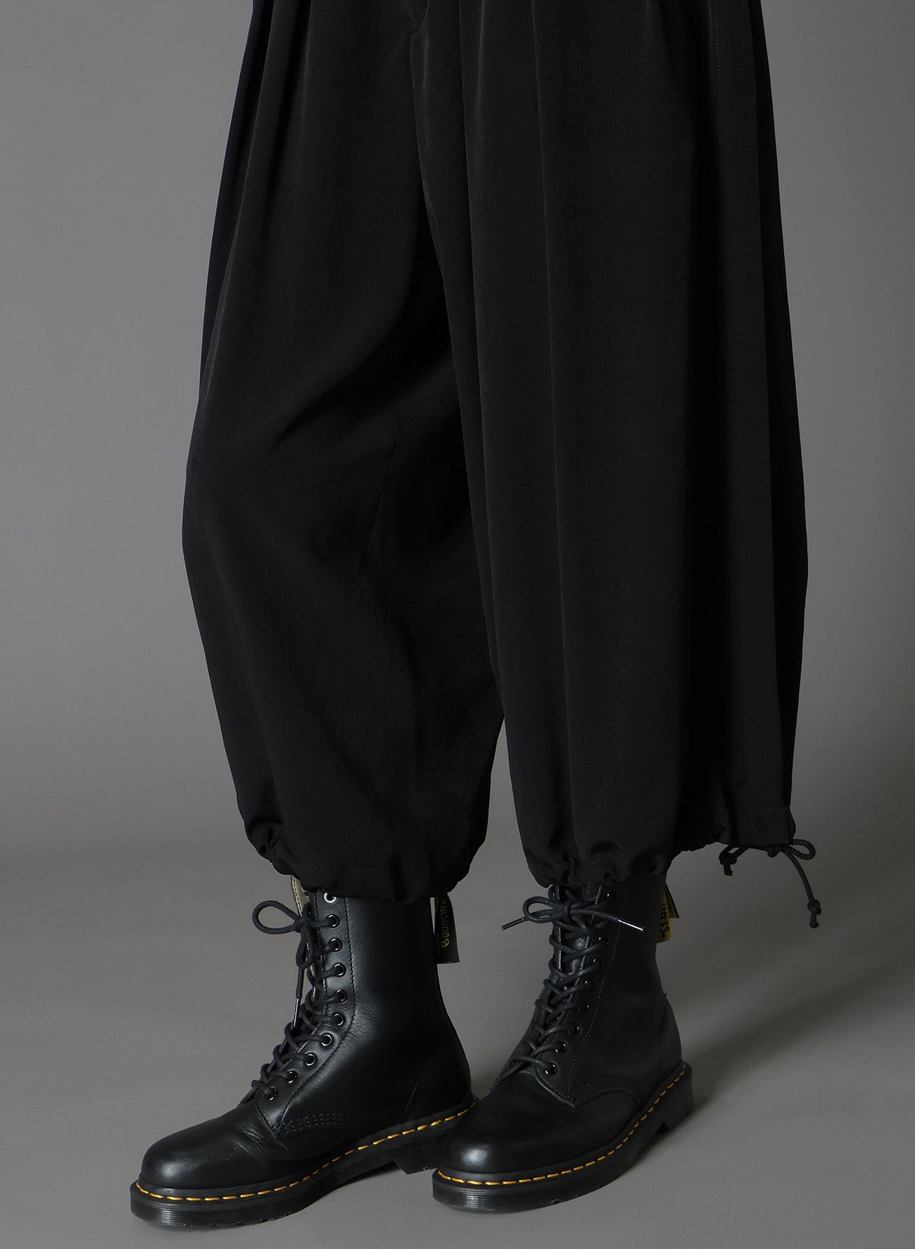 CREPE DE CHINE BALLOON PANTS for Women - Loose Flowery Trousers for Summer, Beach & Vacation - Comfortable Wide Leg Pants for Casual Wear & Boho Style