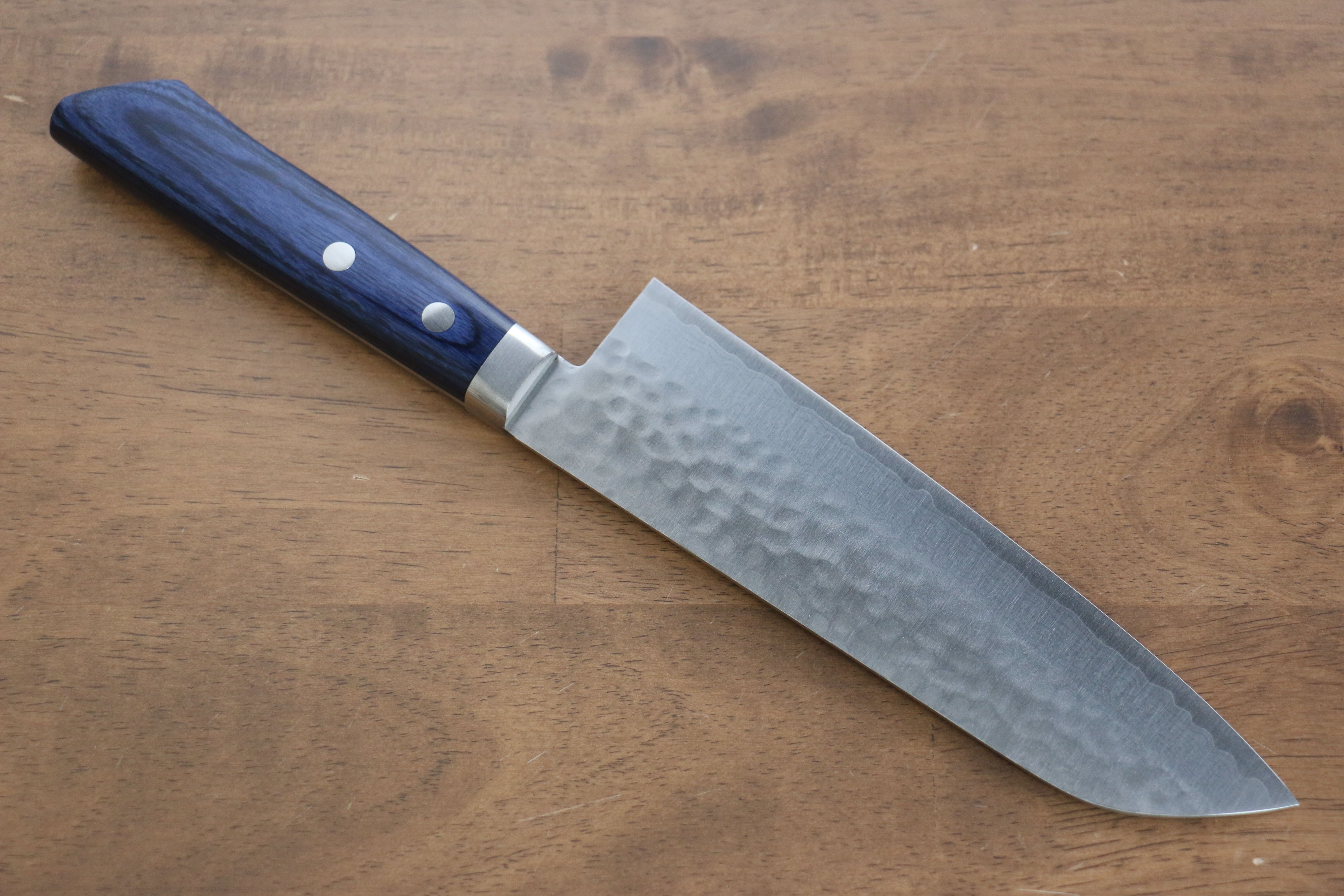 Premium Kunihira Kokuryu VG10 Hammered Santoku Knife 7