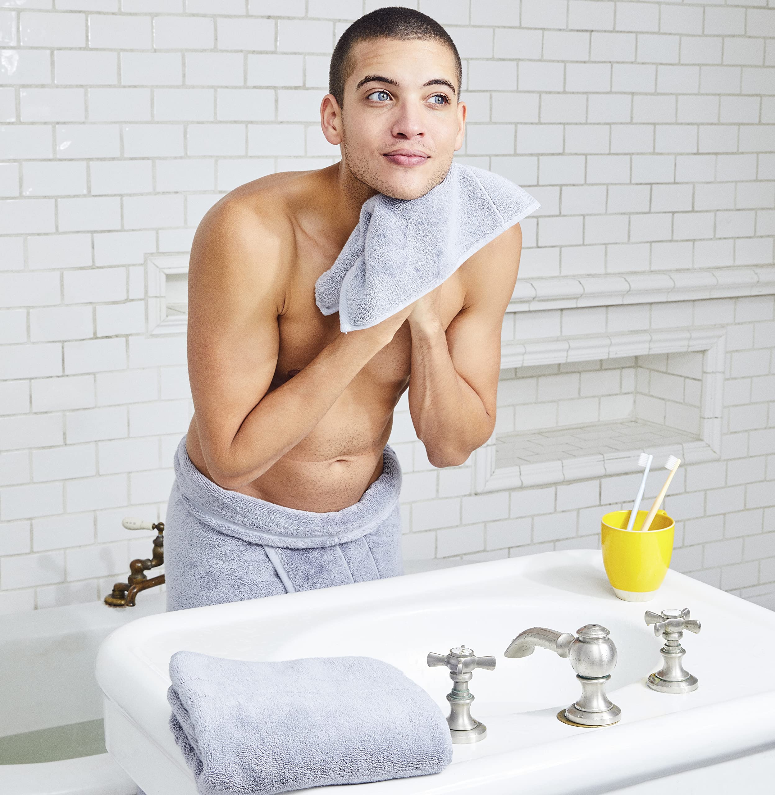 Brooklinen Super-Plush Turkish Cotton Bath Towels Set of 2 - 100% Premium Cotton, Ultra Absorbent & Quick-Drying, Smoke Gray | Luxury Spa & Bathroom Essentials for Home, Hotel & Gifting